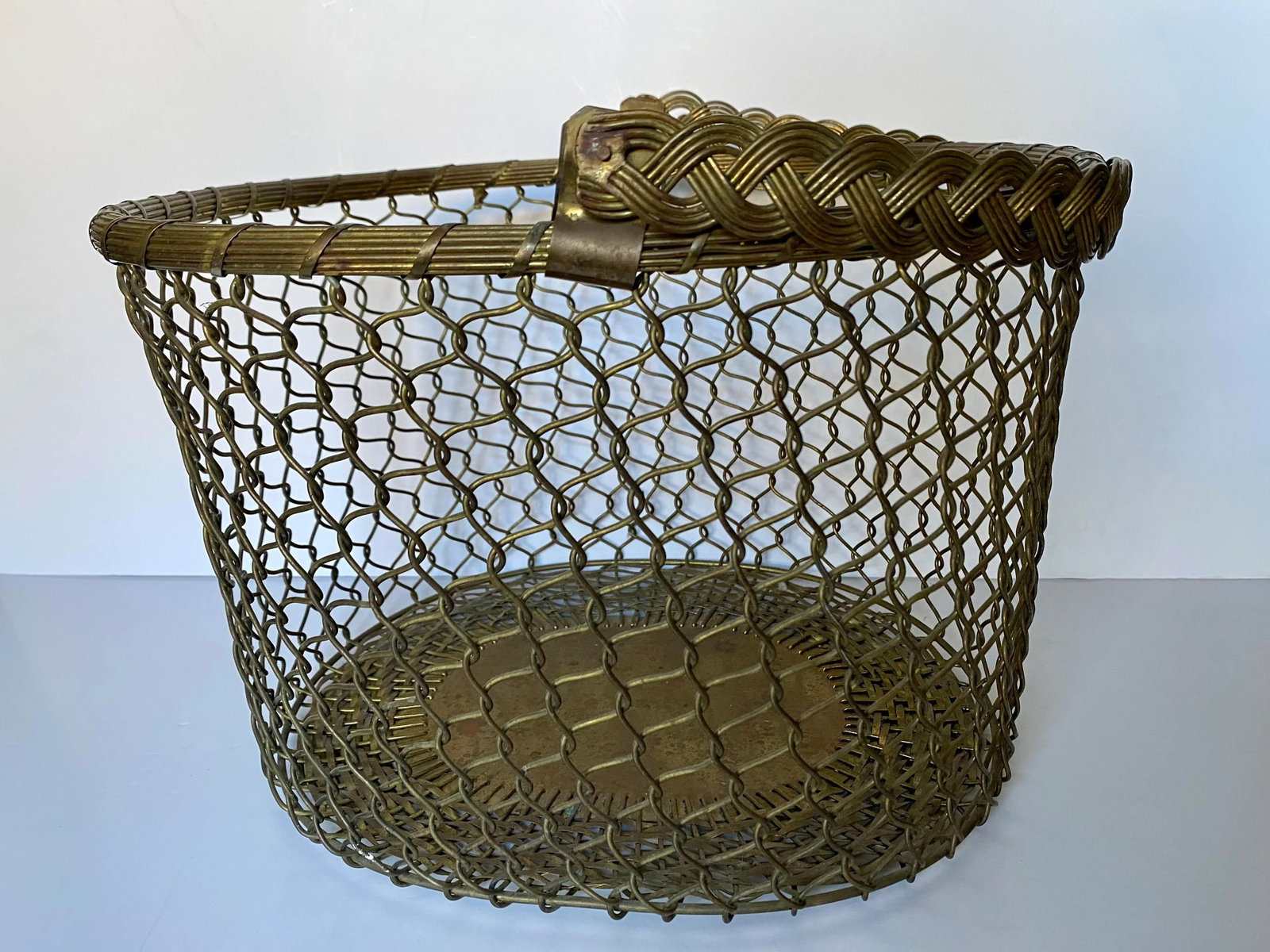 1960s French Woven Chain Link Brass Basket - 5