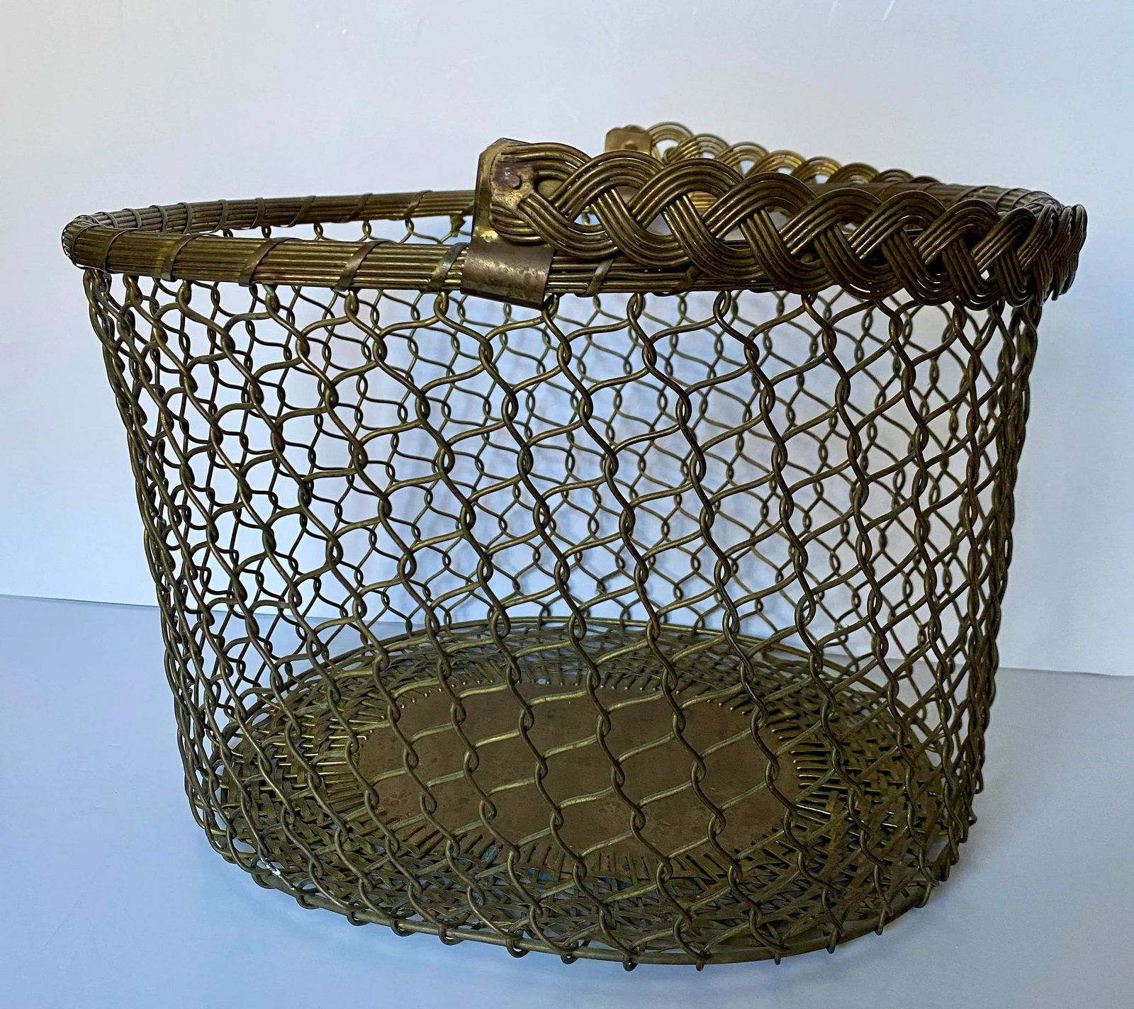 1960s French Woven Chain Link Brass Basket - 6