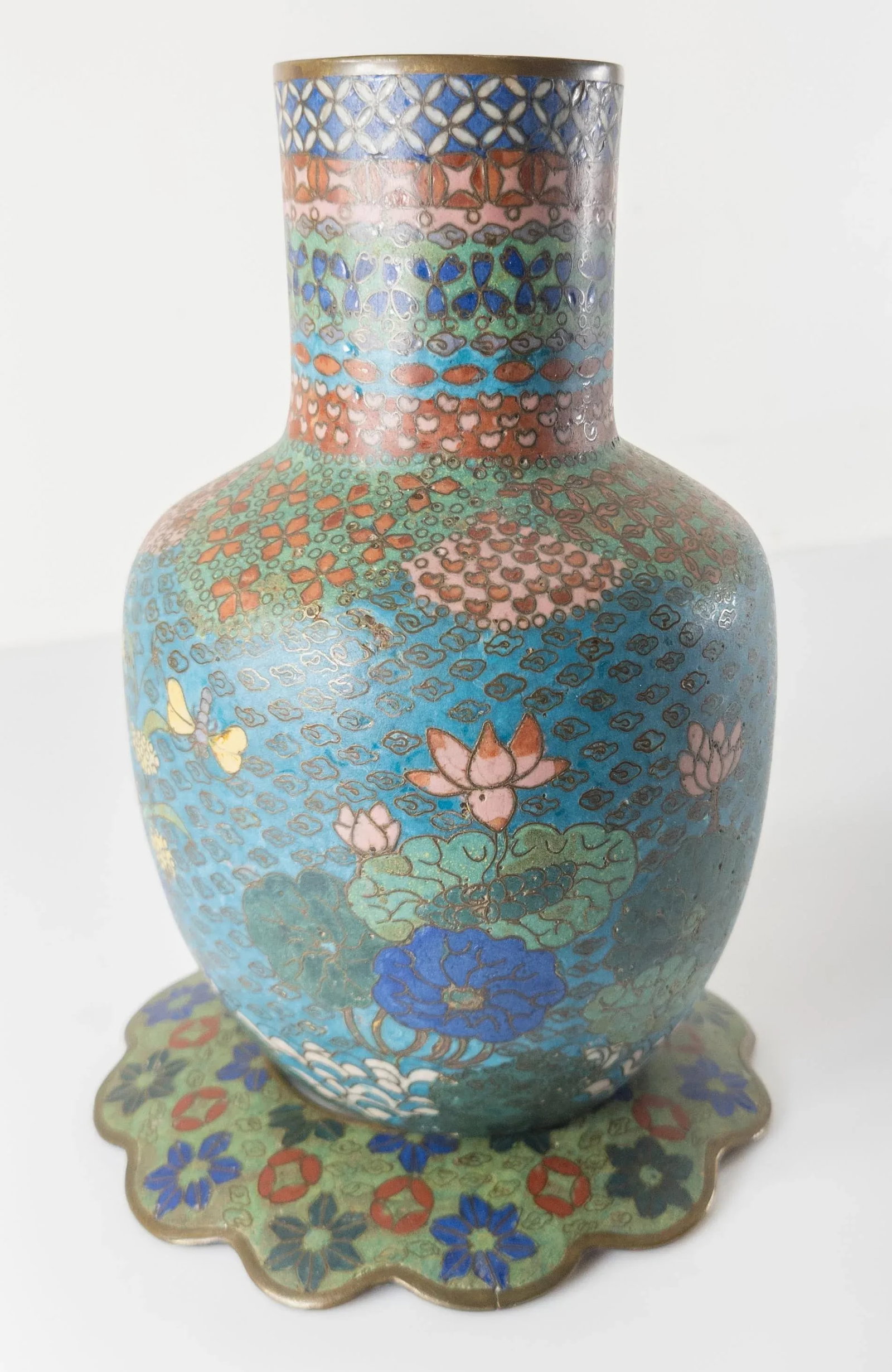 19th Century Japanese Edo Period Cloisonne Enamel Mallet Form Vase - 4