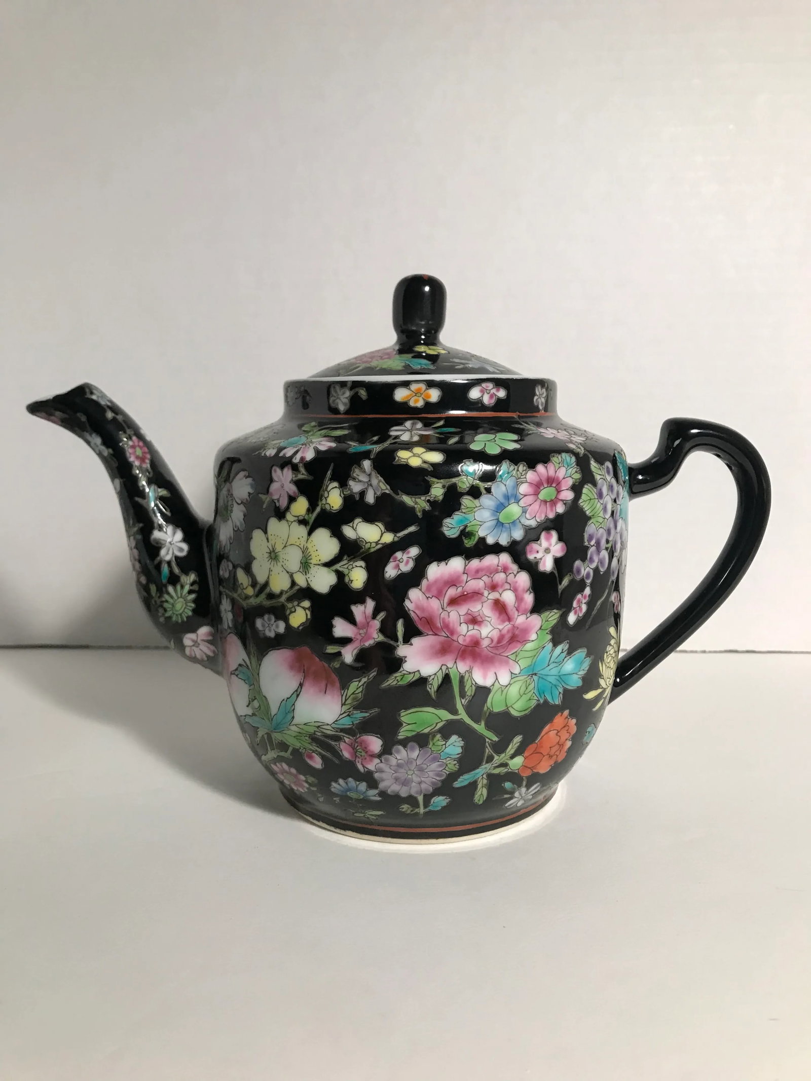 Vintage Chinese Famille Noire Porcelain Hand Painted Tea Set Teapot & 4 Cups - 3