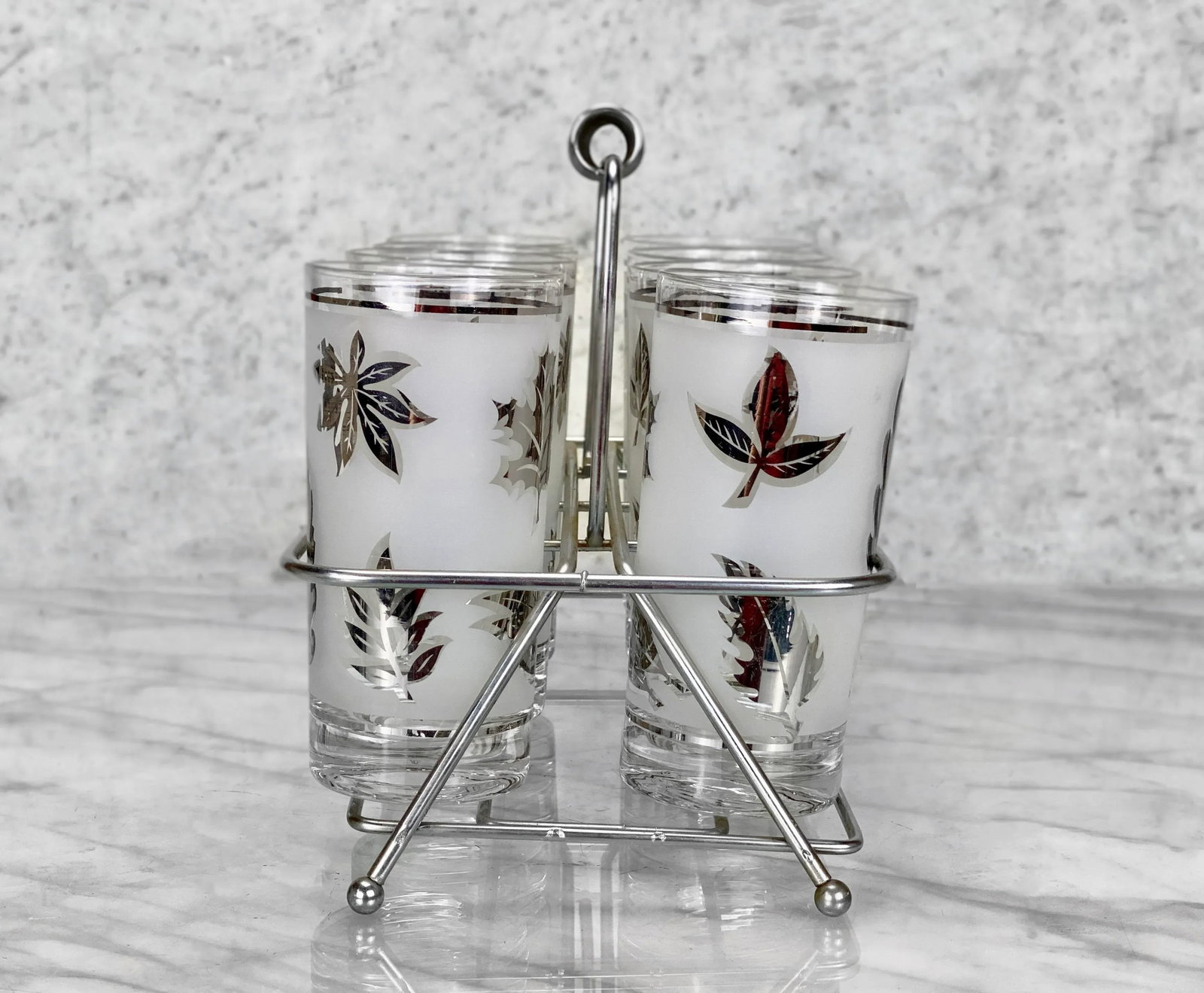 Mid-Century Modern Silver Foliage 8-Glass Bar Caddy by Libbey - 3