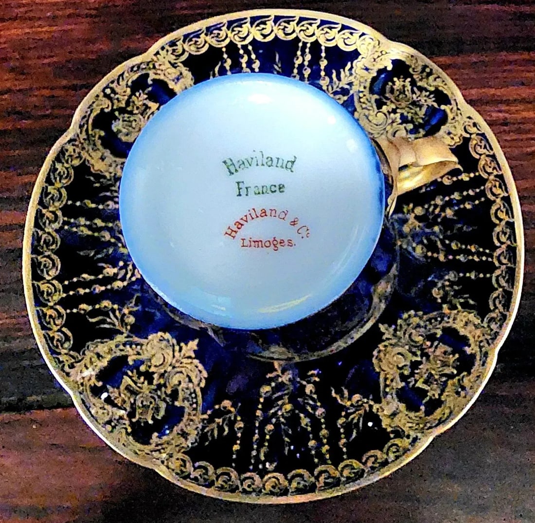 Antique Haviland Limoges Cobalt Blue & Gold Gilt Fine Porcelain Cup and Saucer Set - 10