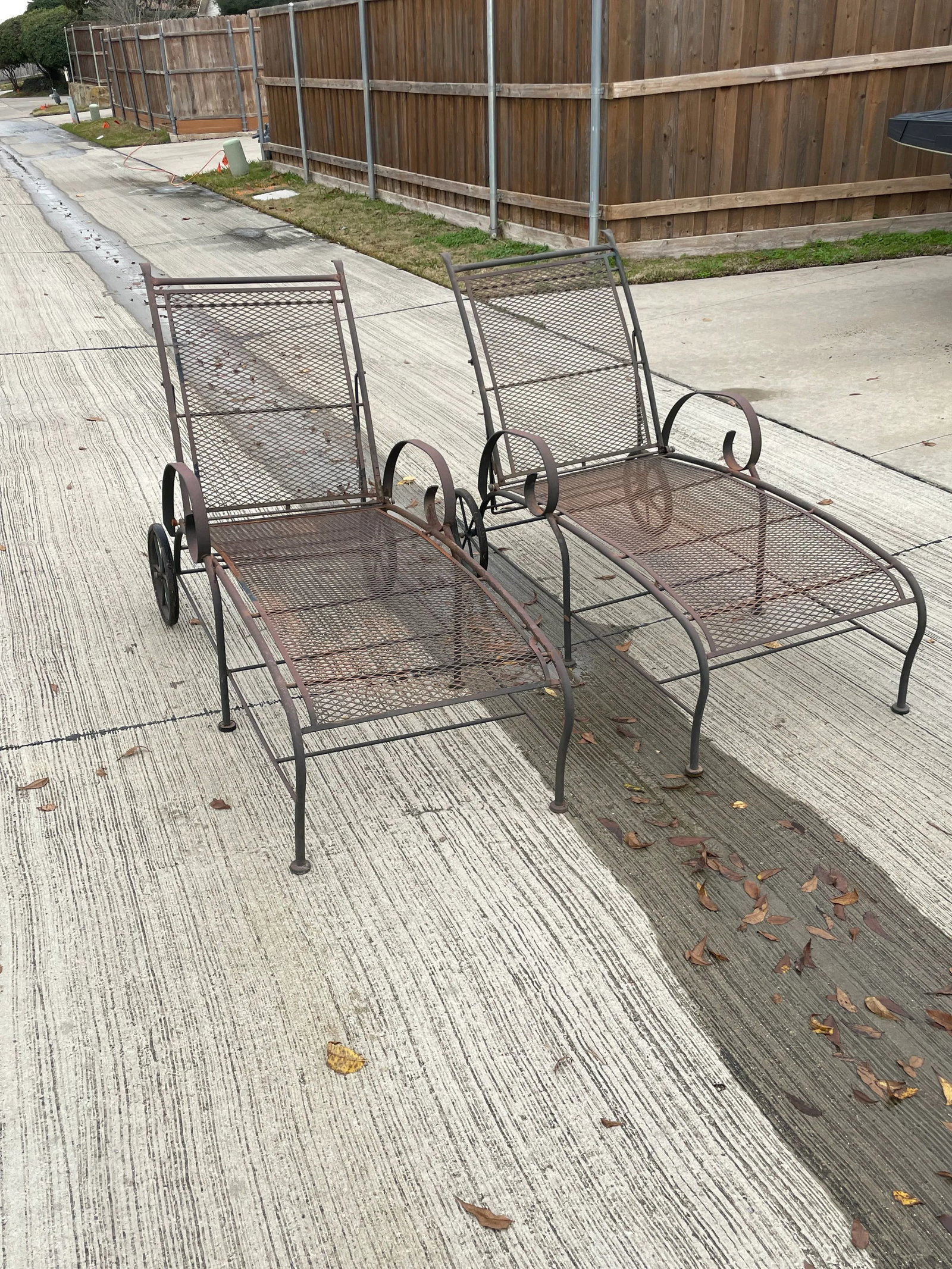 Mid Century Modern Salterini Style Iron Mesh Outdoor Chaise Lounges - a Pair - 2