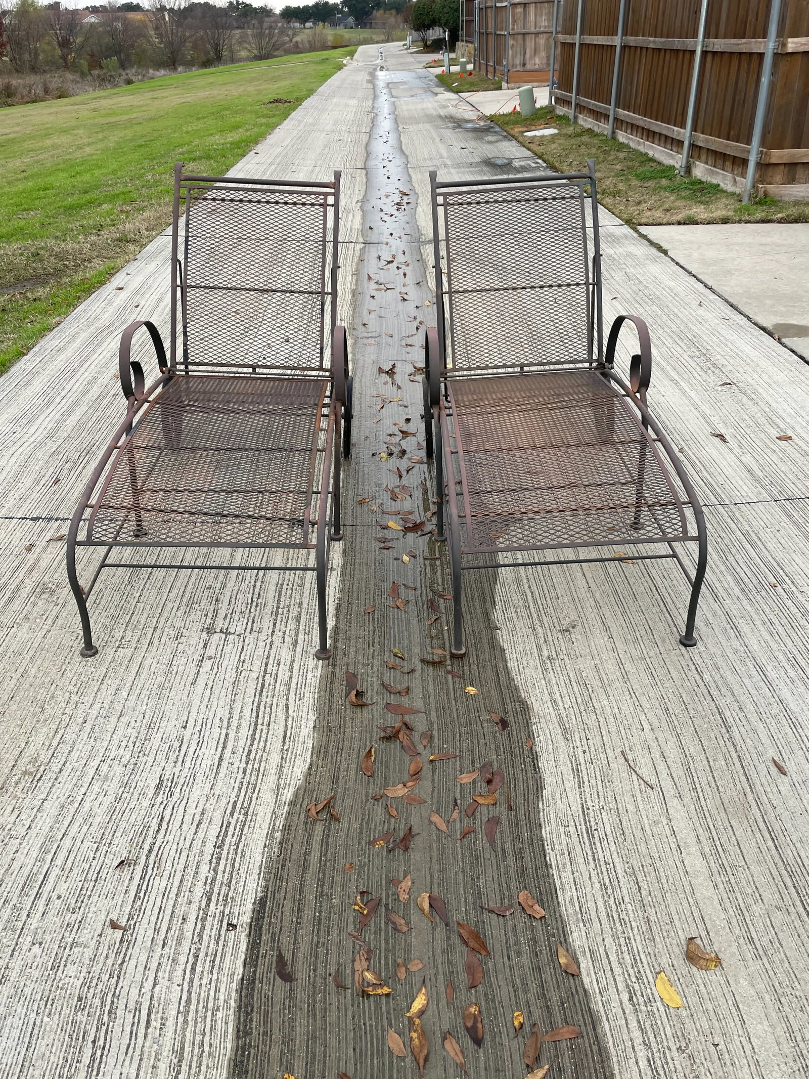 Mid Century Modern Salterini Style Iron Mesh Outdoor Chaise Lounges - a Pair - 3