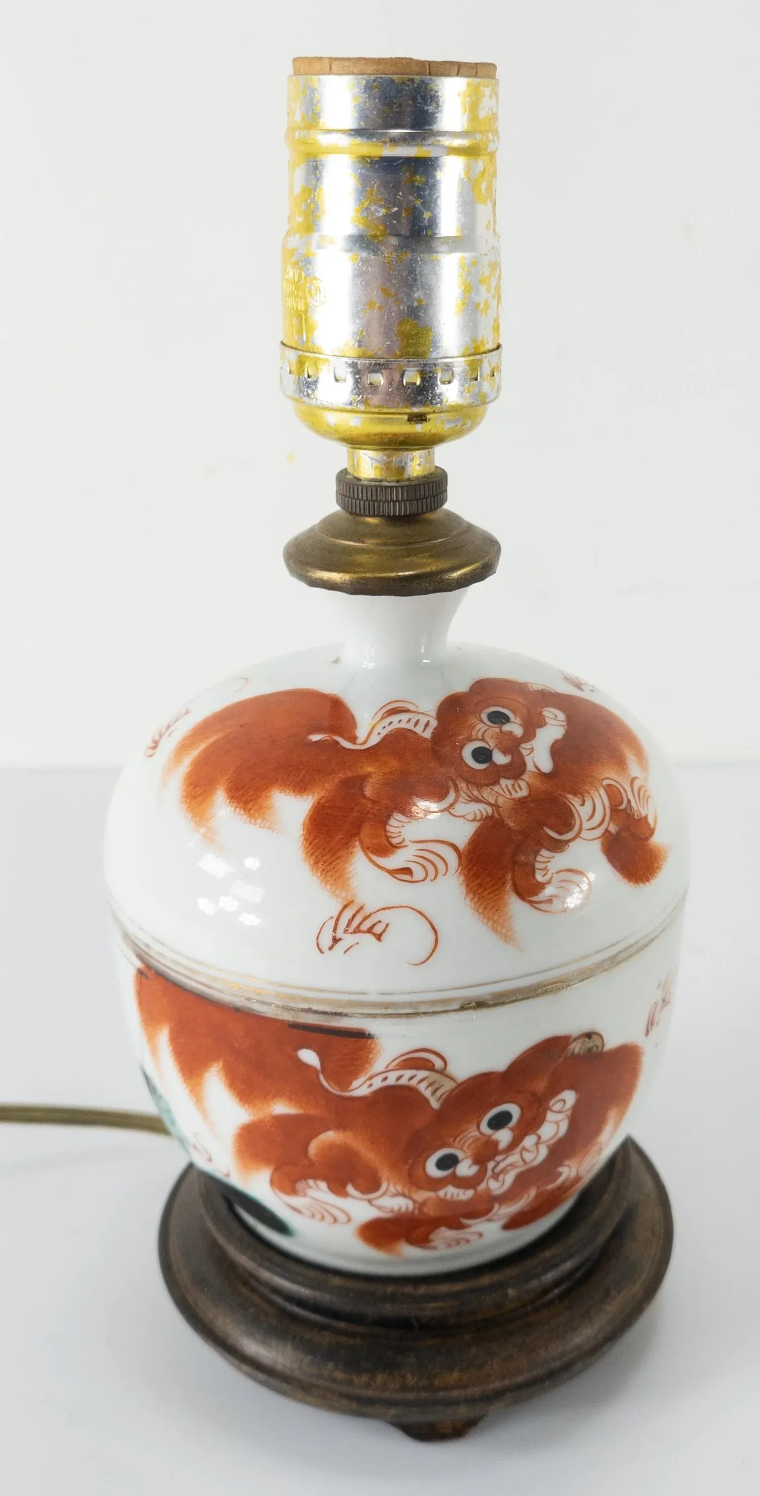 Early 20th Century Chinese Porcelain Chinoiserie Table Boudoir Lamp - 2