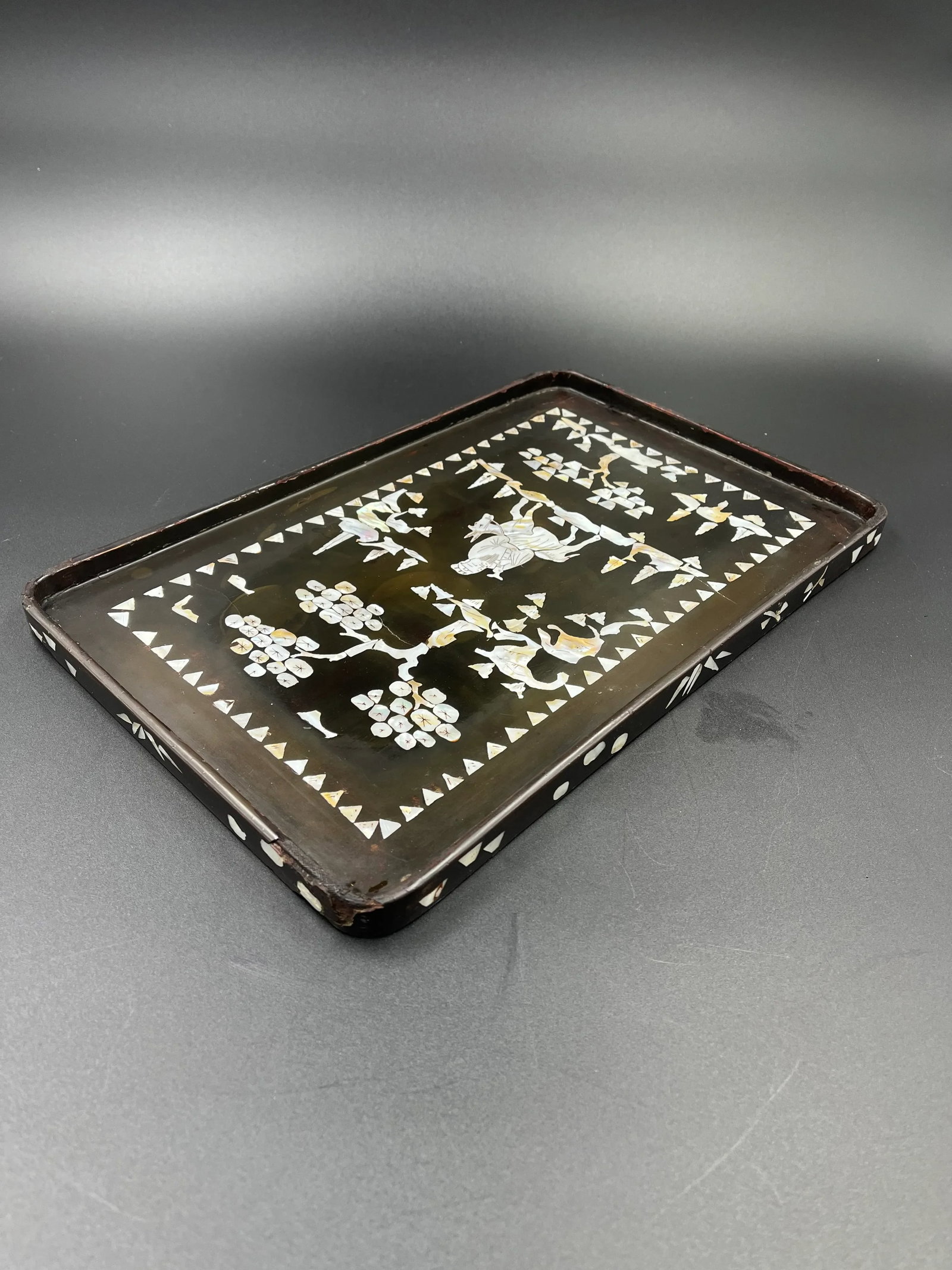 Late 19th Century Chinoiserie Mother of Pearl Inlaid Tray - 6