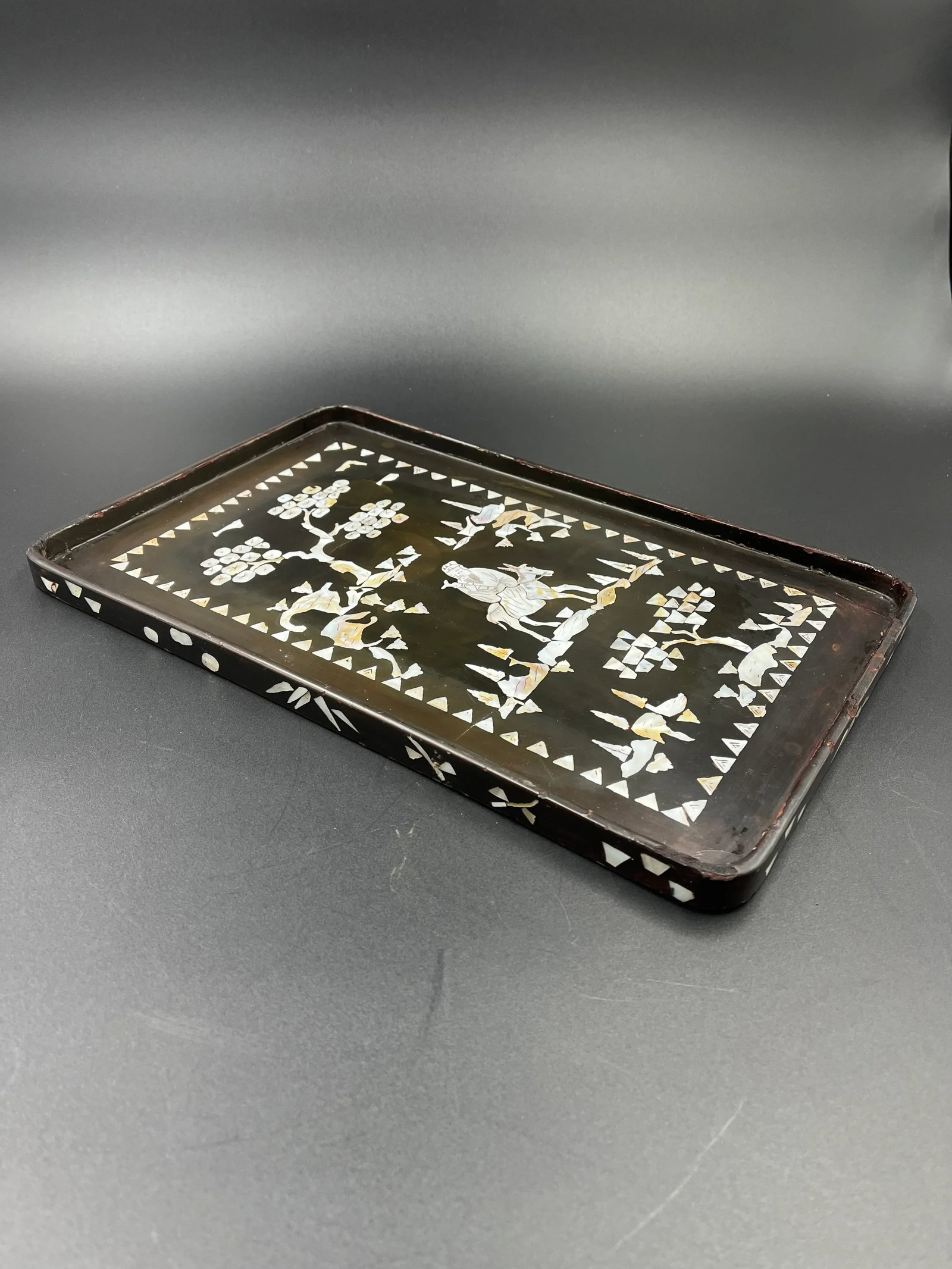 Late 19th Century Chinoiserie Mother of Pearl Inlaid Tray - 7
