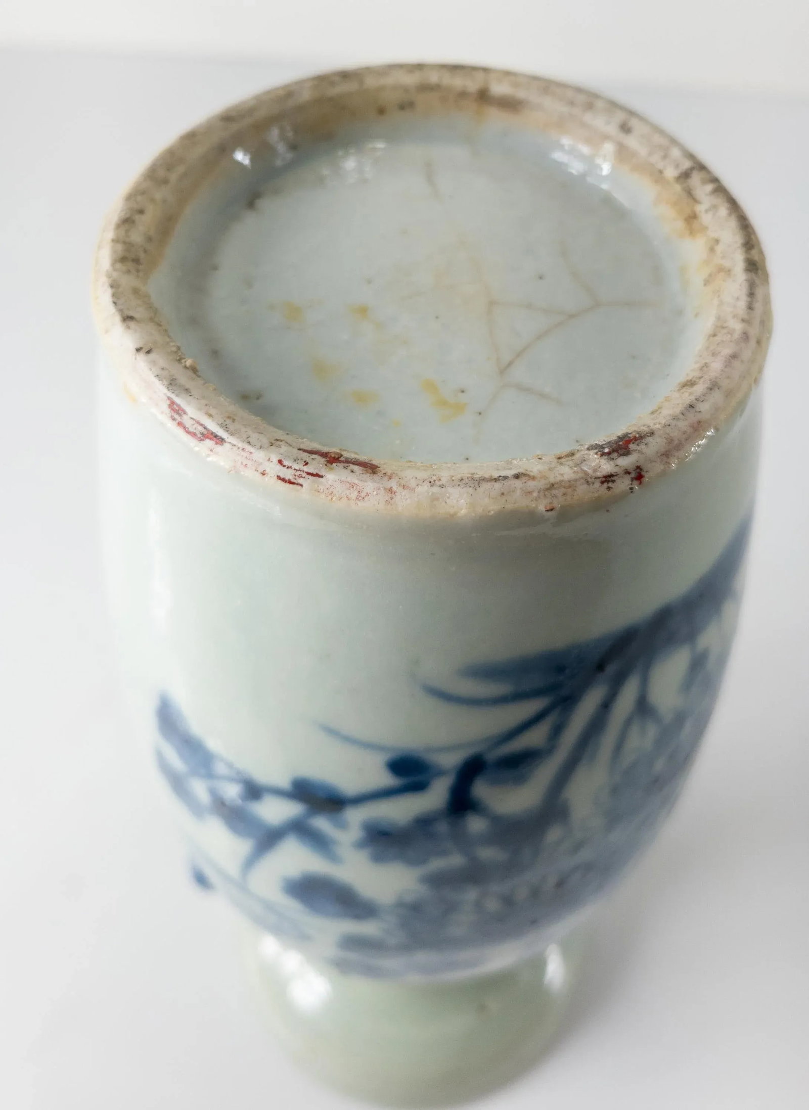 Early 20th Century Chinese Pale Celadon and Underglaze Blue Vase - 11