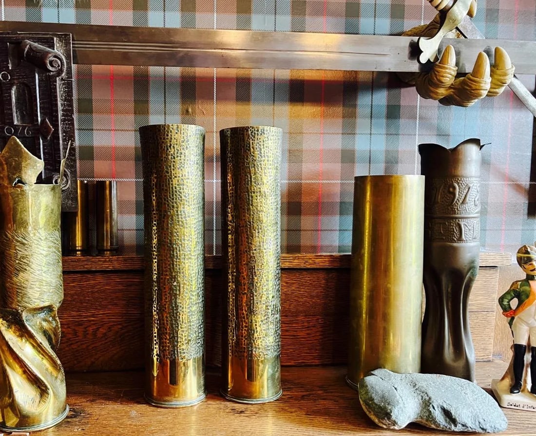 Pair of Early 20th Century Trench Artillery Shell Art Vases - 11