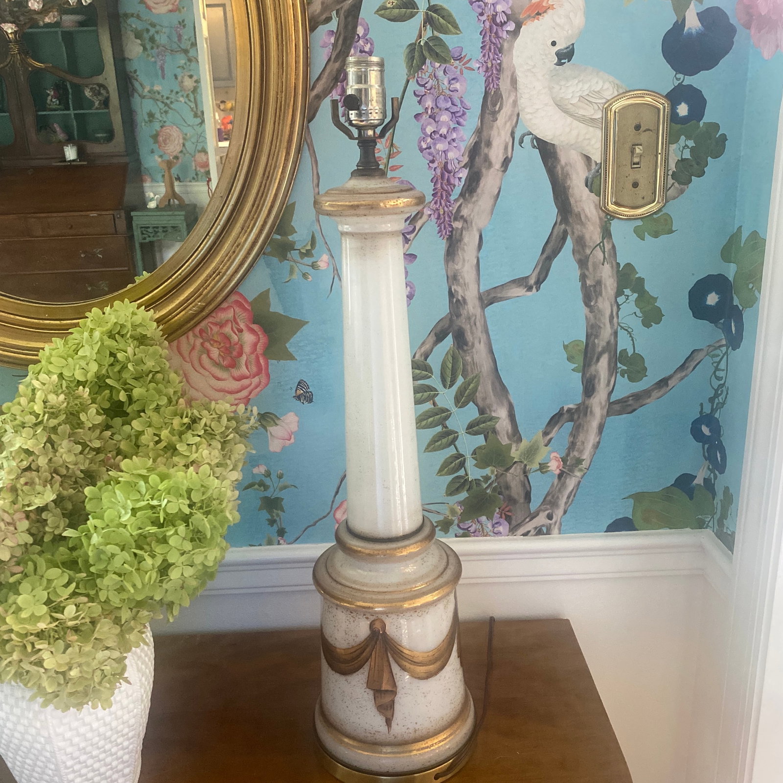 Midcentury White Opaline Glass Gilded Swag Table Lamp - 6