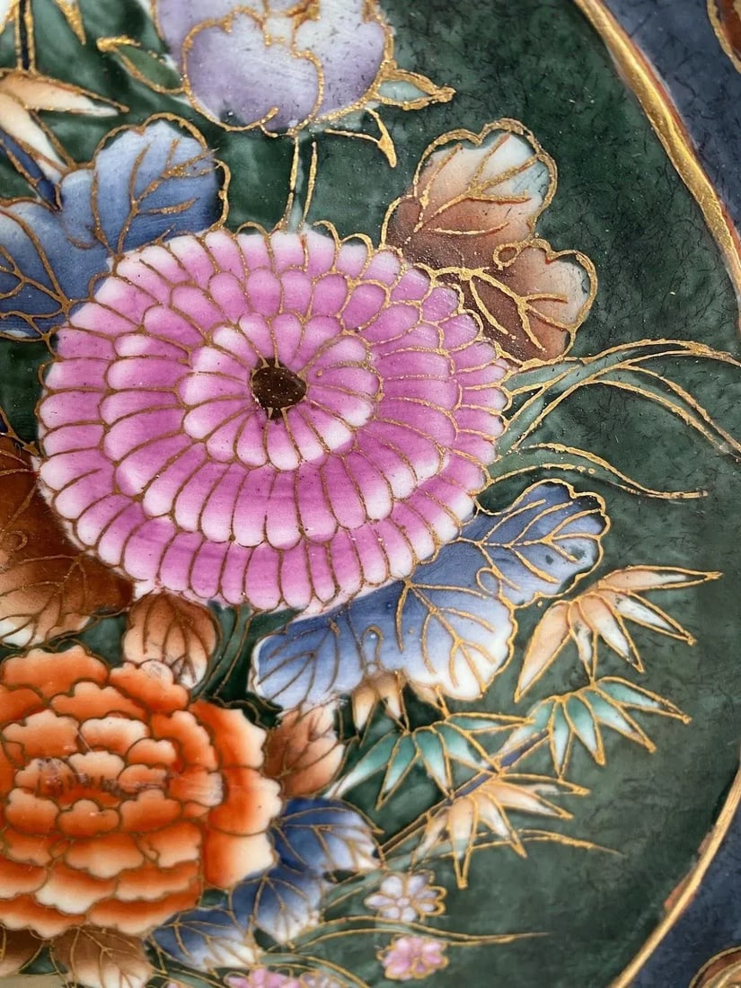 Vintage Mid 20th Century Ko-Kutani Style Decorative Plate, Hand Painted Bouquet With Gold Rim Flower - 7