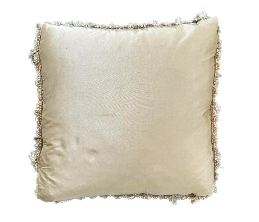 Silk and Wool Beige and Pink Vintage Aubusson Floral Pillow With Tassels - 5