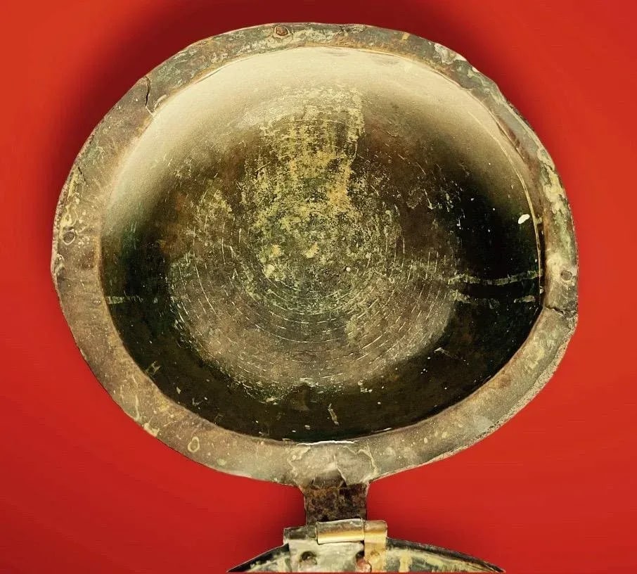 Early 18th Century French Brass Plague Pan With Forged Iron Handle - 10