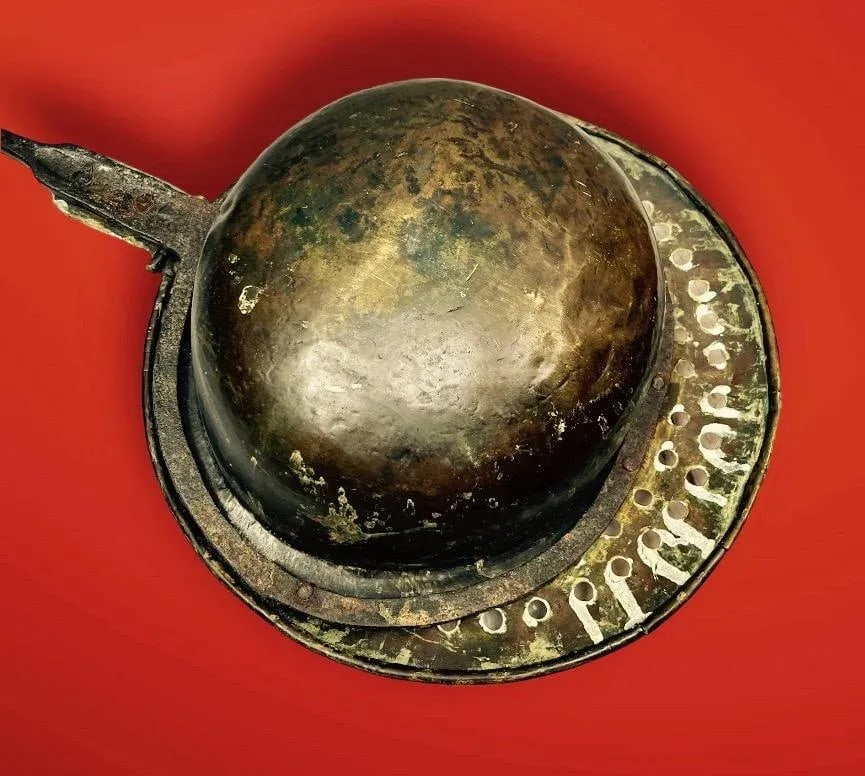 Early 18th Century French Brass Plague Pan With Forged Iron Handle - 11