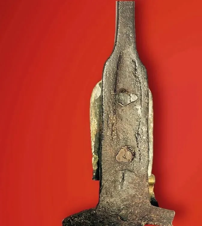 Early 18th Century French Brass Plague Pan With Forged Iron Handle - 5