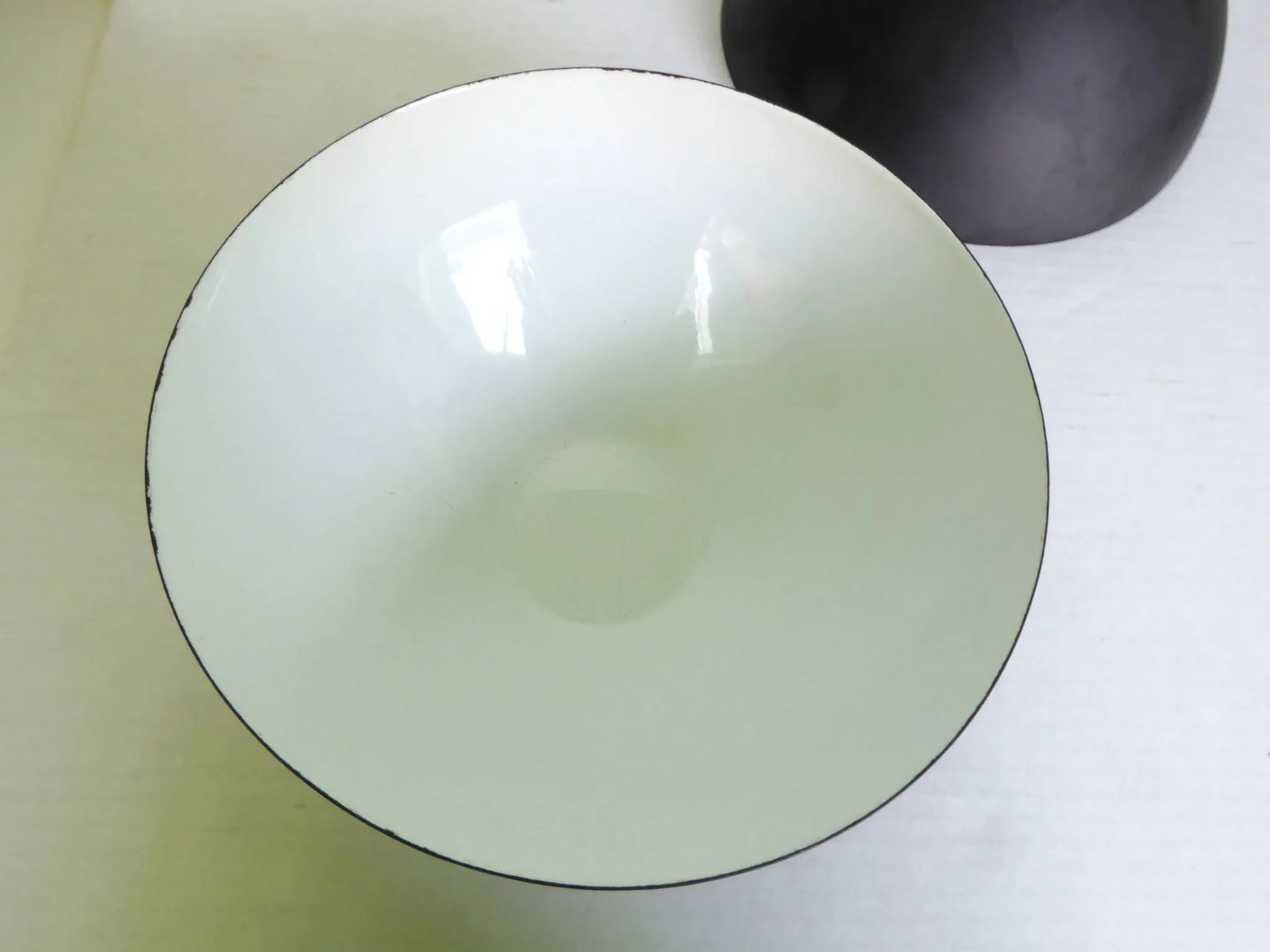 Danish Mid Century Modern White Krenit Salad Bowl Created Herbert Krenchel Retailed Torben Orskov De - 3