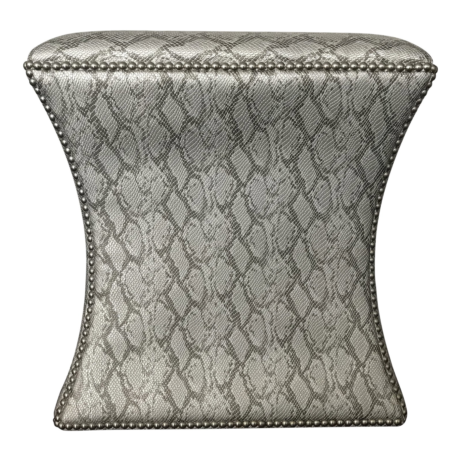Bernhardt Interiors Modern Faux Snake Skin Ottoman: Modern stylish vinyl like silver grey faux snake printed pattern ottoman or stool. From upper west side luxury Manhattan apartment . In good condition, no damage or issues , pls look at the photos,