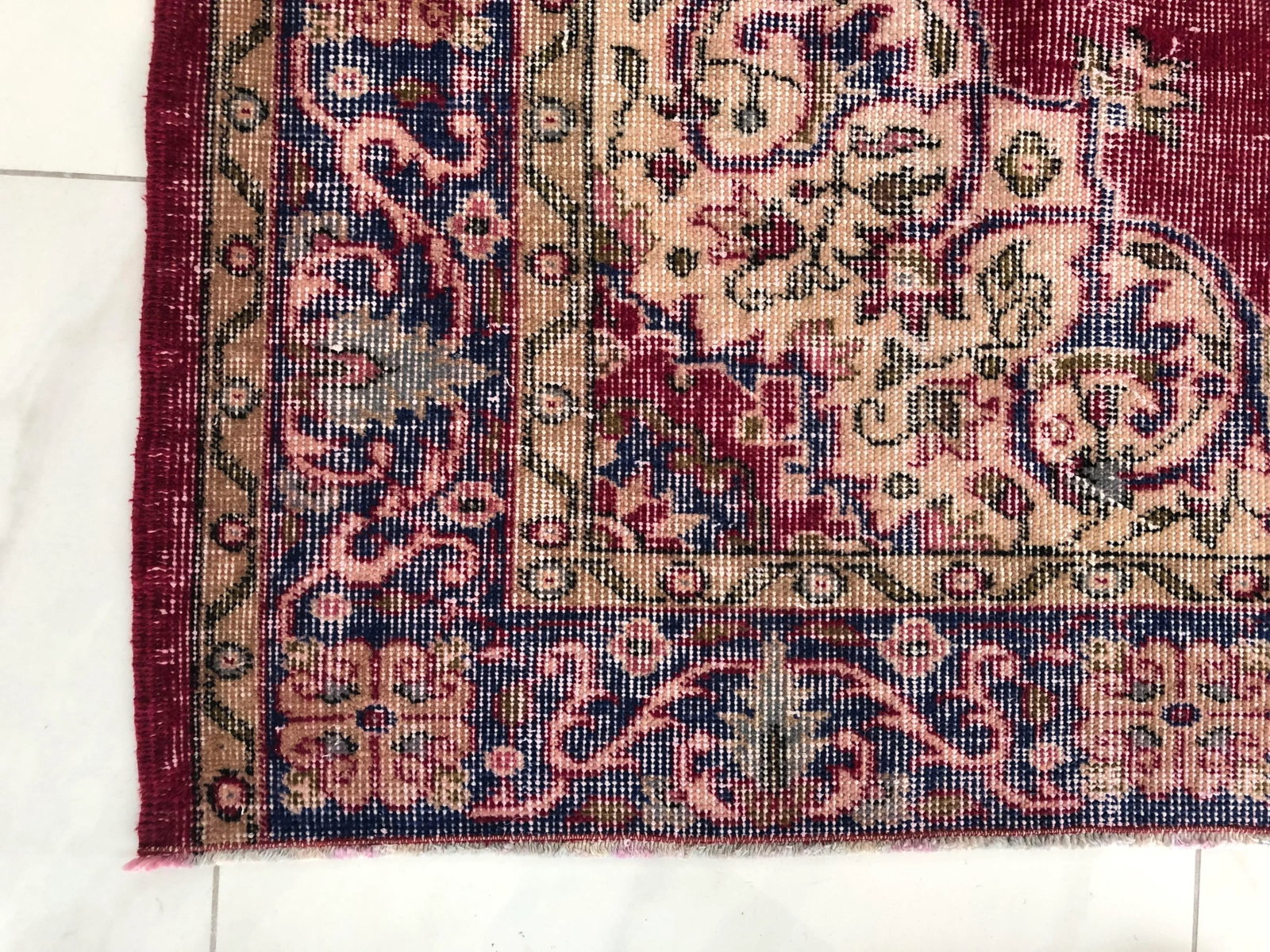 1970s Vintage Turkish Handwoven Rug - 5'6'' * 8'5'' - 10