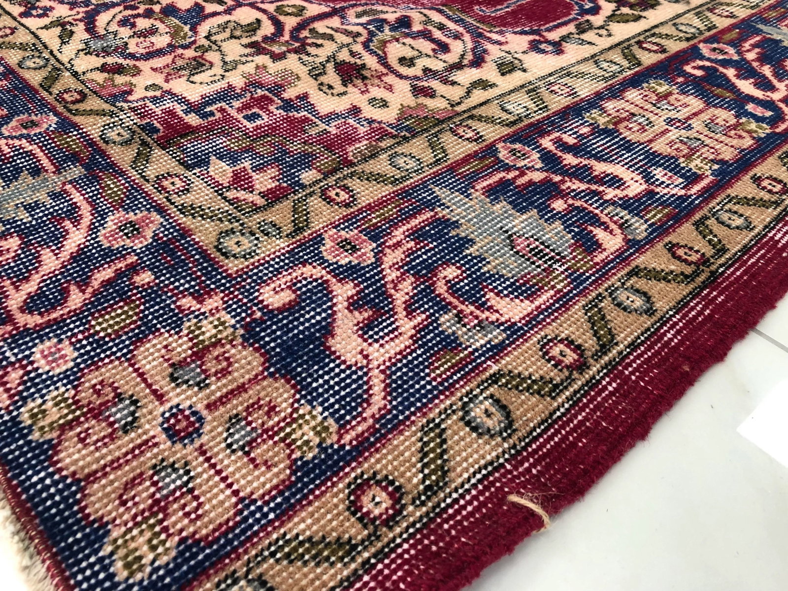 1970s Vintage Turkish Handwoven Rug - 5'6'' * 8'5'' - 9