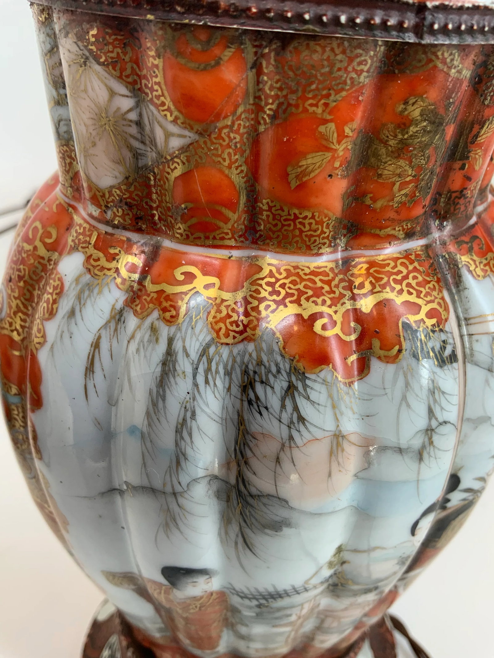 Pair of Antique Japanese Kutani Hand Painted Table Lamps. - 12