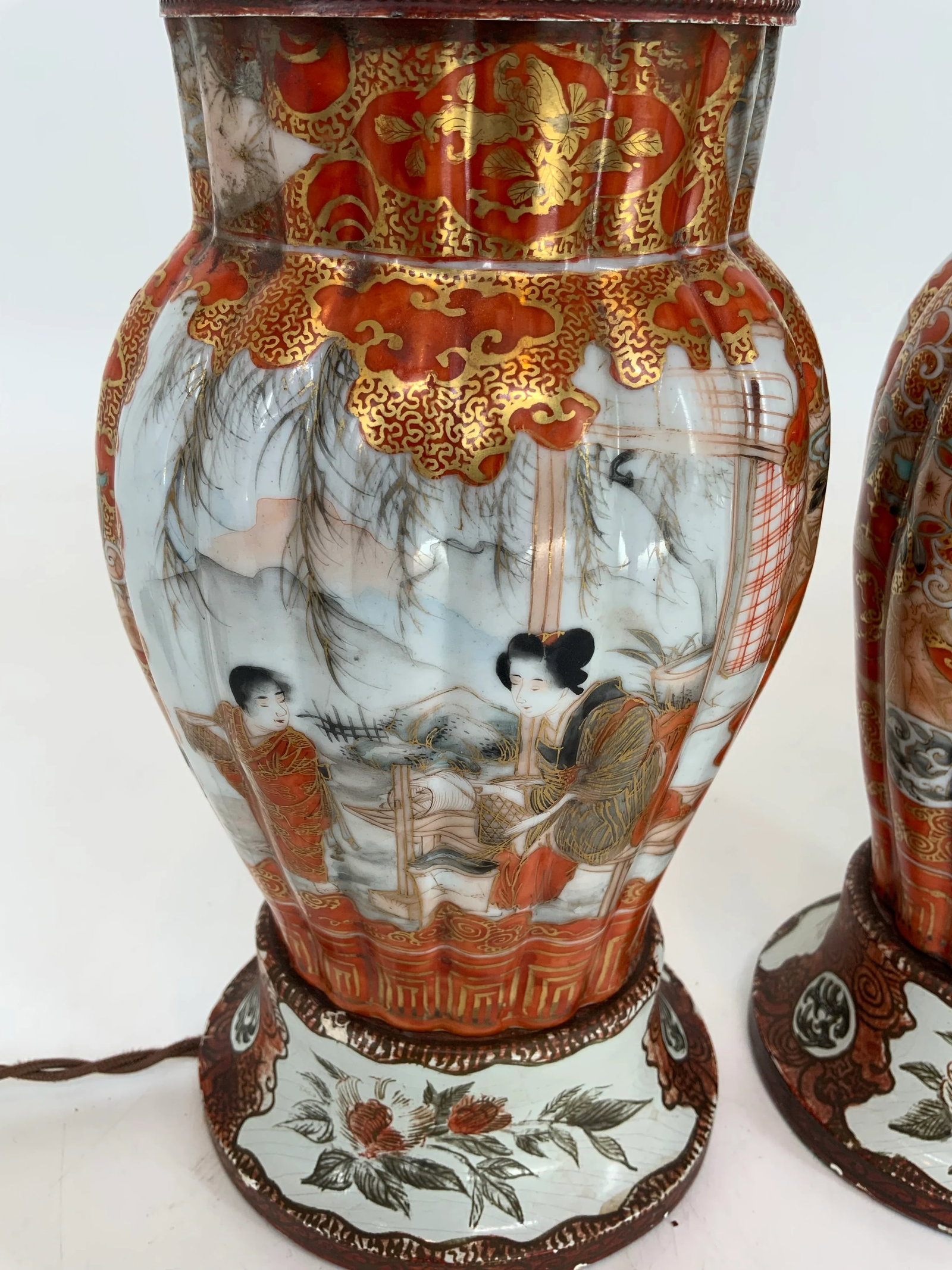 Pair of Antique Japanese Kutani Hand Painted Table Lamps. - 3