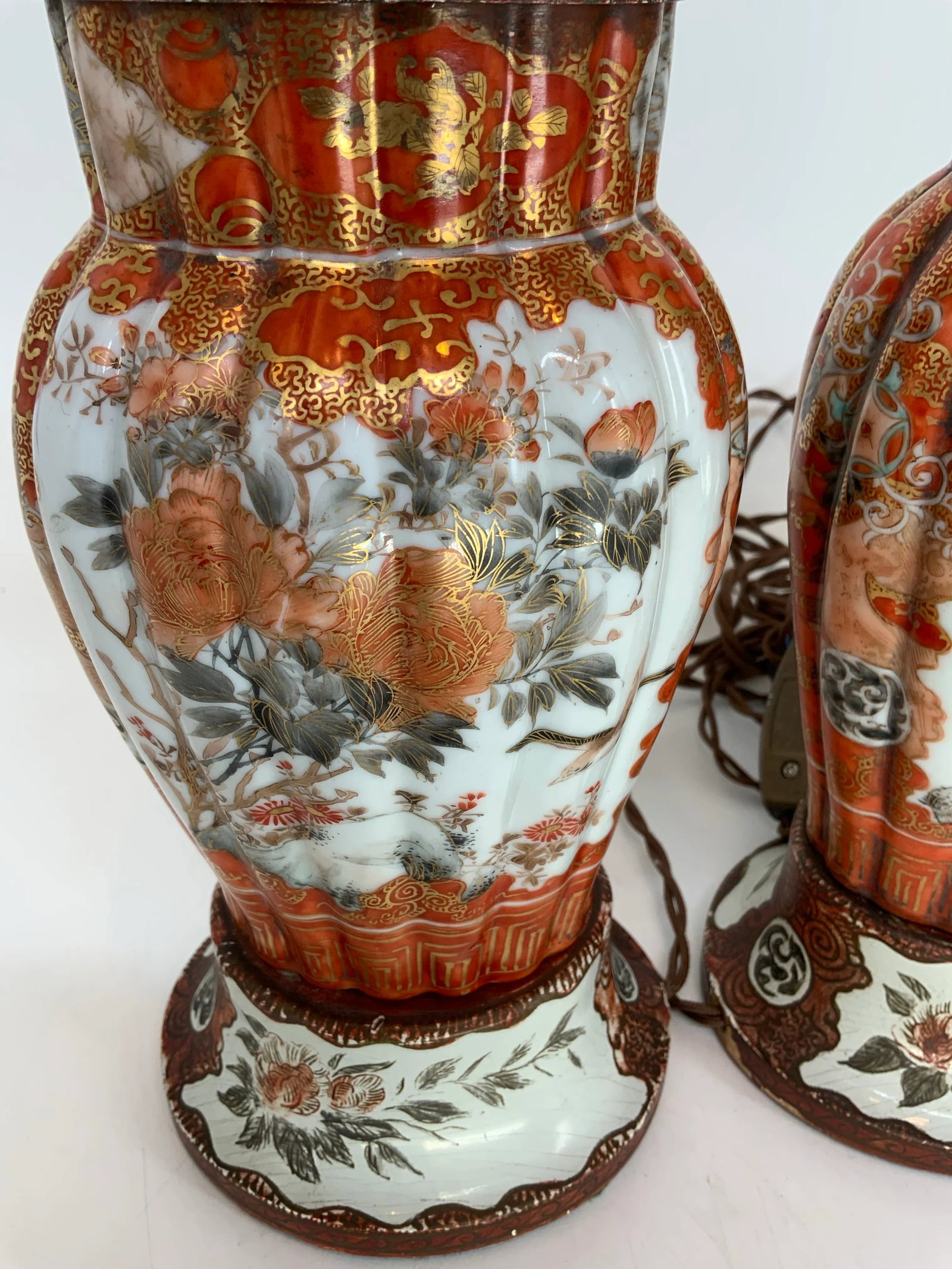Pair of Antique Japanese Kutani Hand Painted Table Lamps. - 6