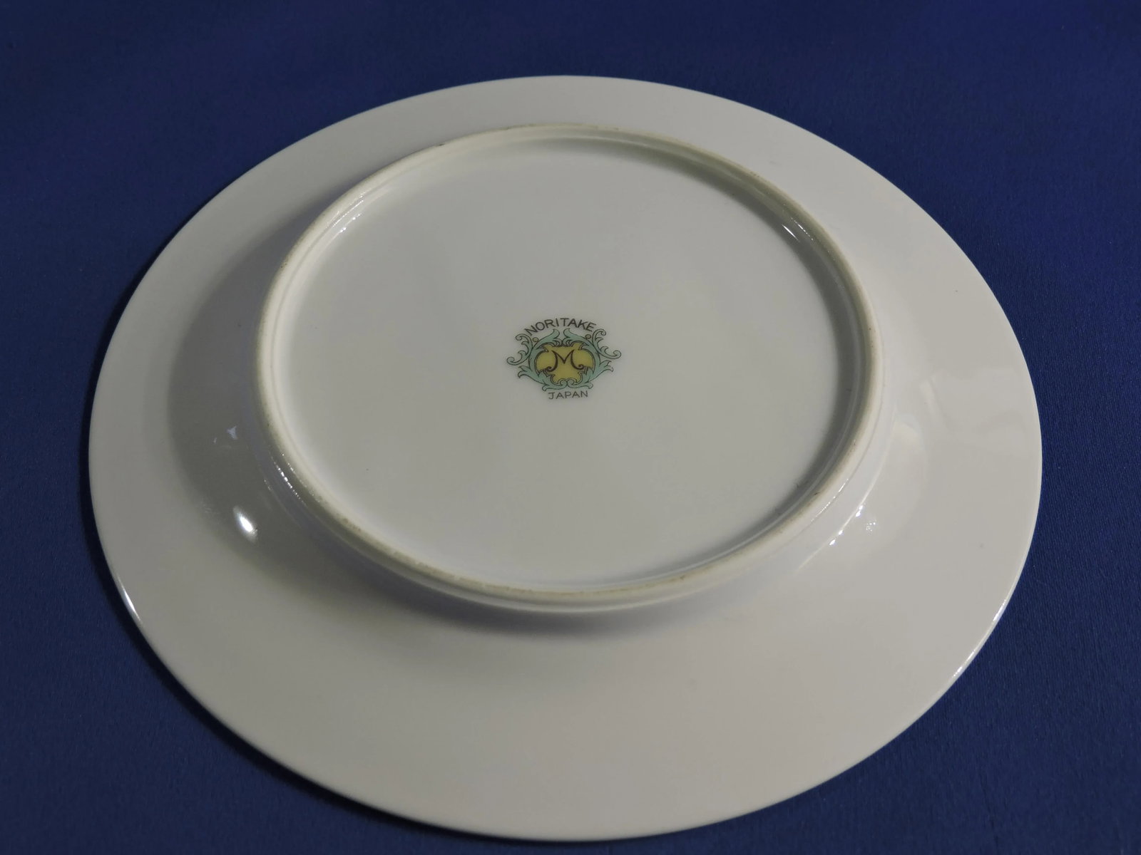 Early 20th Century Noritake Morimura Bro's Japanese Porcelain Echinacea & Rose Double Handled Cream - 11