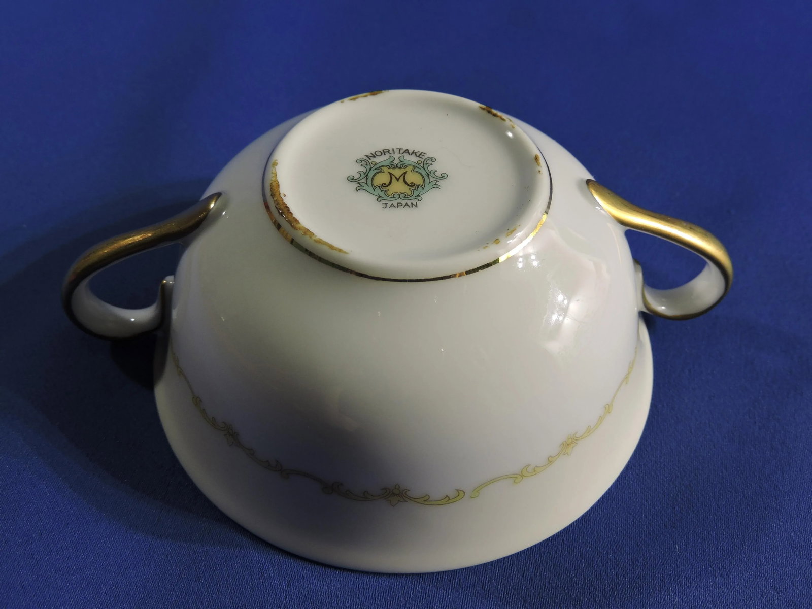 Early 20th Century Noritake Morimura Bro's Japanese Porcelain Echinacea & Rose Double Handled Cream - 12