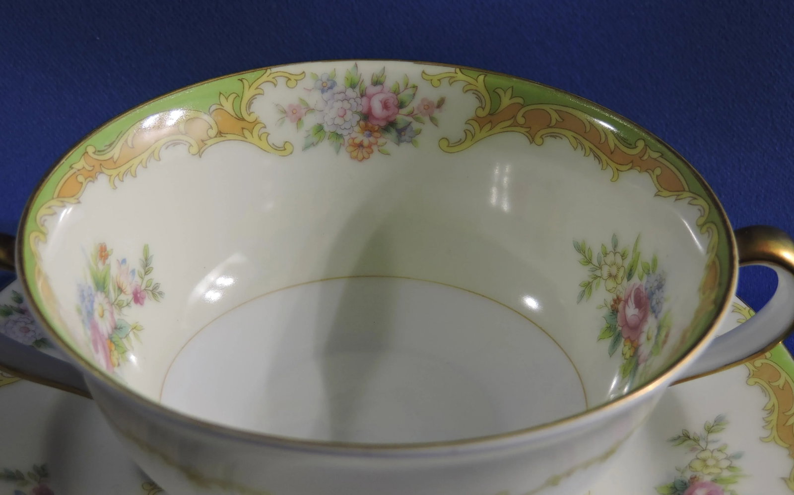 Early 20th Century Noritake Morimura Bro's Japanese Porcelain Echinacea & Rose Double Handled Cream - 9