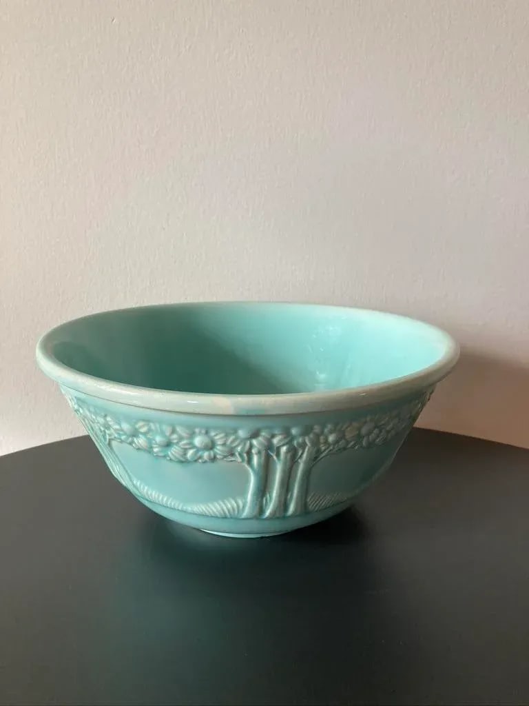 Early 20th Century Homer Laughlin Porcelain Bowl- Large - 5