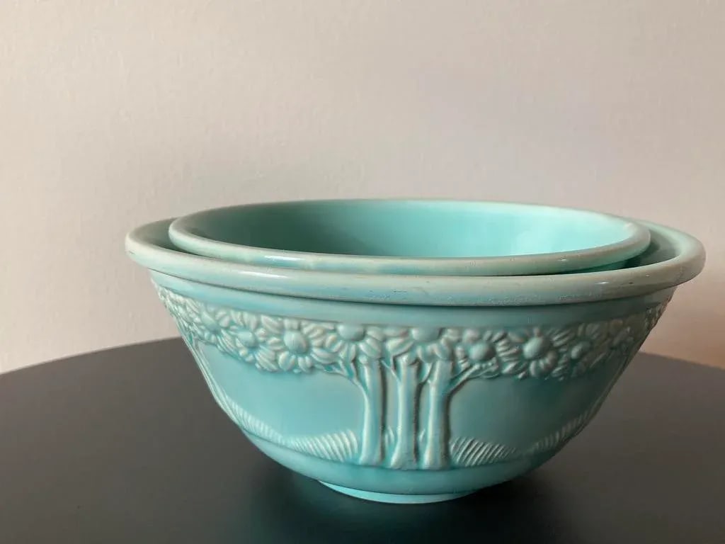 Early 20th Century Homer Laughlin Porcelain Bowl- Large - 8