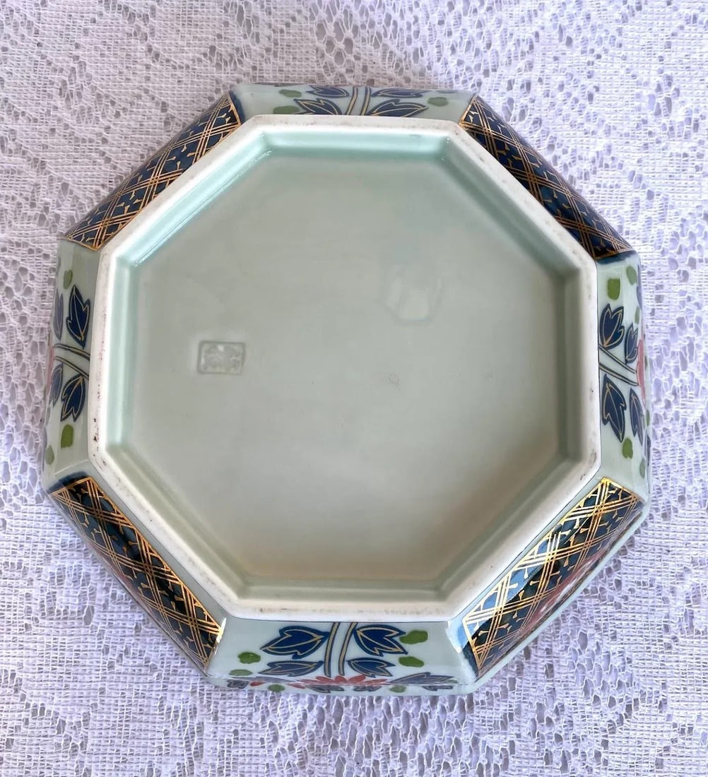 Antique Imari Arita Hexagon Bowl - Red, Blue & Gold Accents, Gold Trim - 7