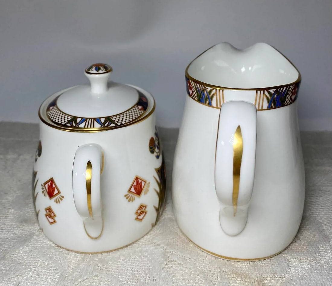 1990s Royal Crown Derby Rutland Sugar Bowl and Creamer - Blue & Rust Flowers, Gold Lattice Design, G - 3