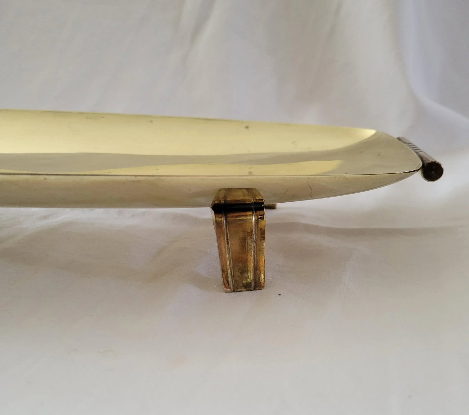 1980s Regency Tommi Parzinger for Doryln Silversmiths Brass Footrd Tray - 7