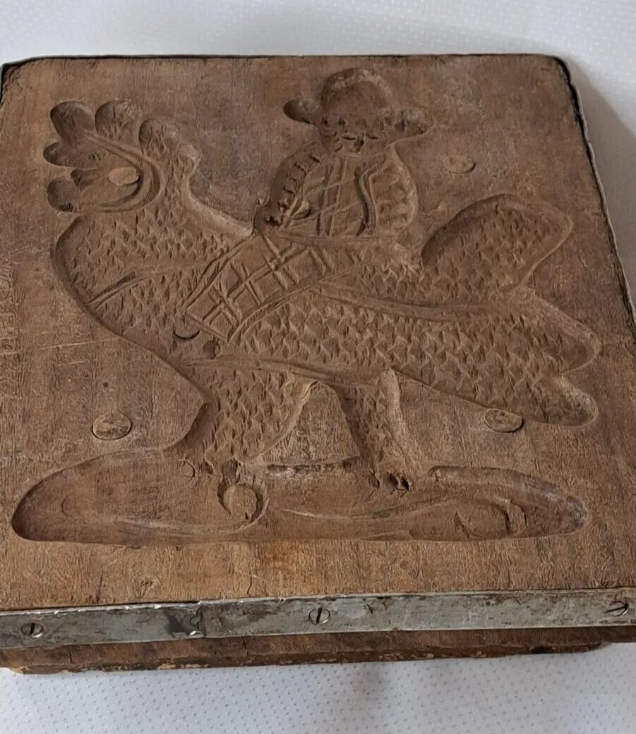 Antique Carved Wood a Man Riding Rooster Springerle Cookie Board Mold Folk Art, 18th Century - 8