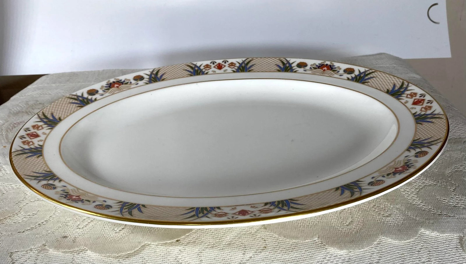 1990s Royal Crown Derby Rutland Oval Serving Platter - Blue & Rust Flowers, Gold Lattice Design, Gol - 5