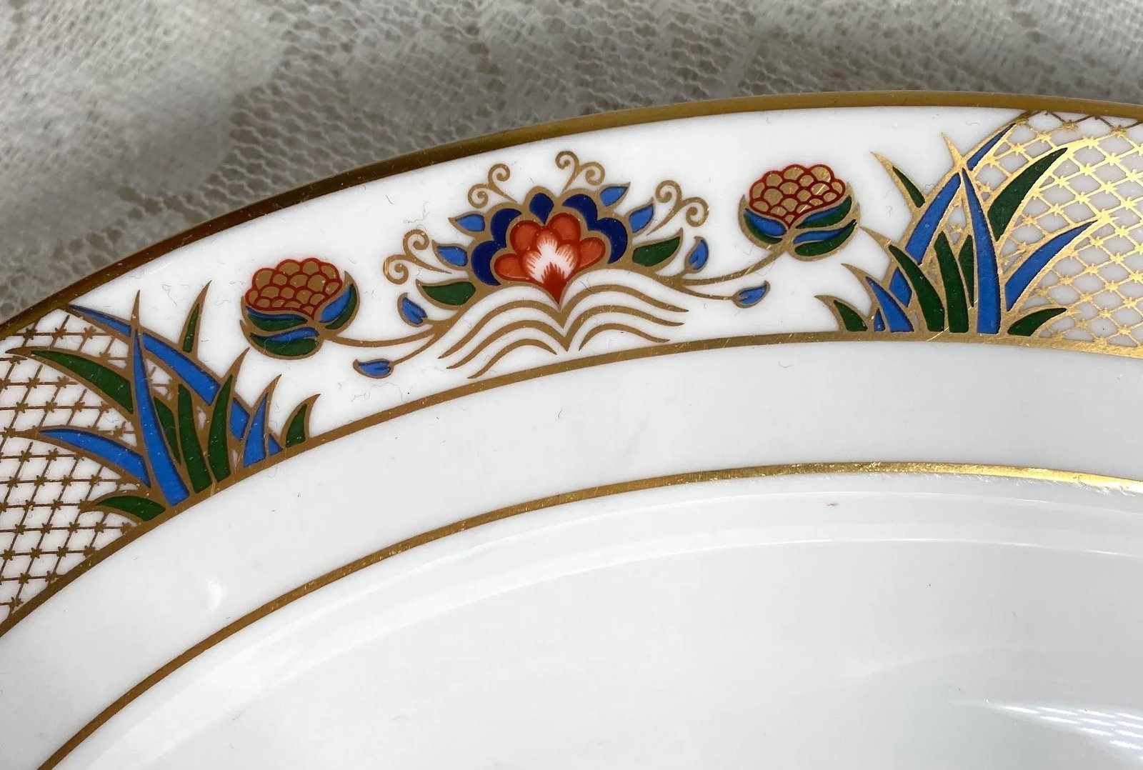 1990s Royal Crown Derby Rutland Oval Serving Platter - Blue & Rust Flowers, Gold Lattice Design, Gol - 7