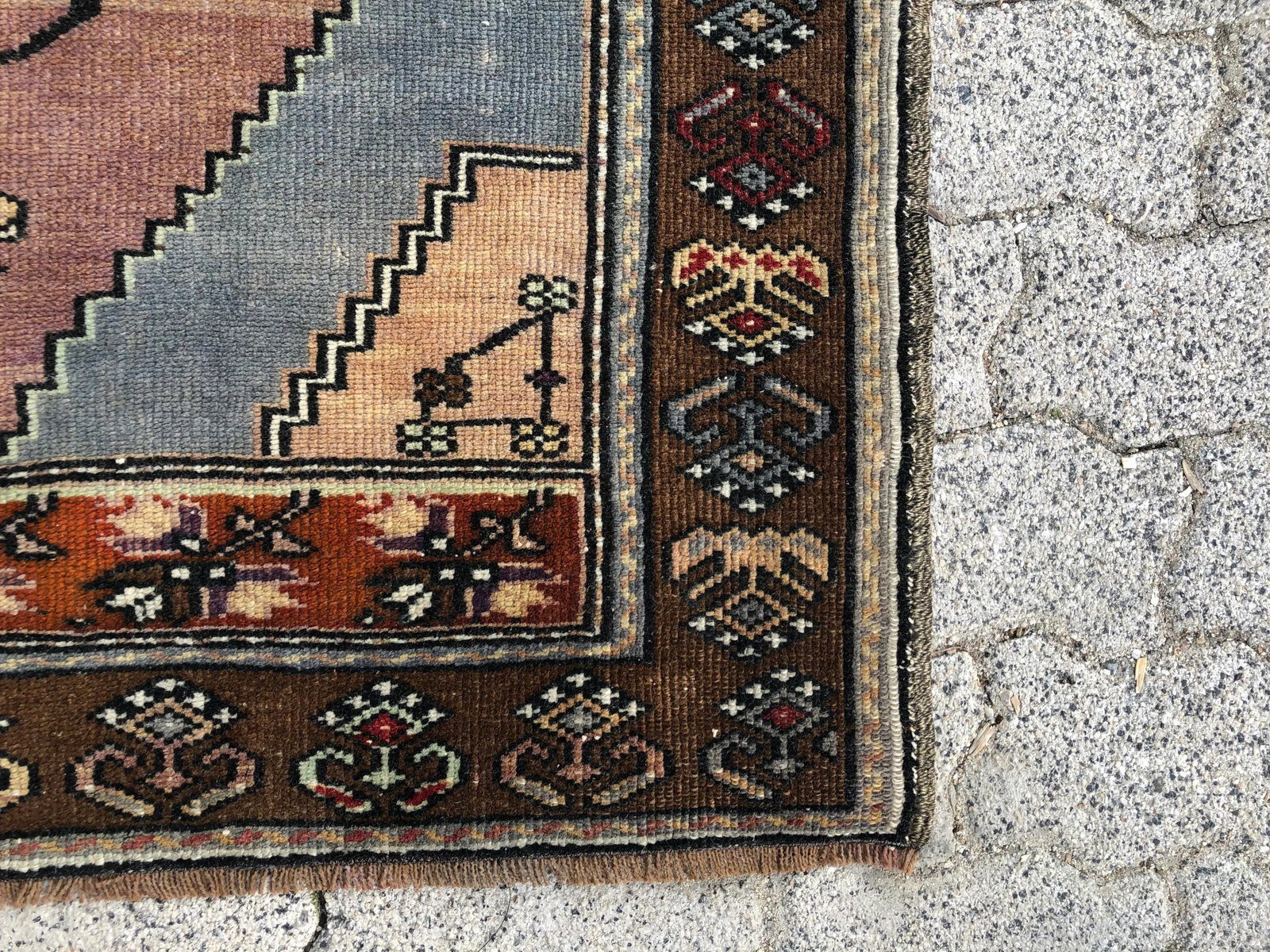 1970s Vintage Distressed Turkish Handmade Rug - 3'2'' * 5'6'' - 10