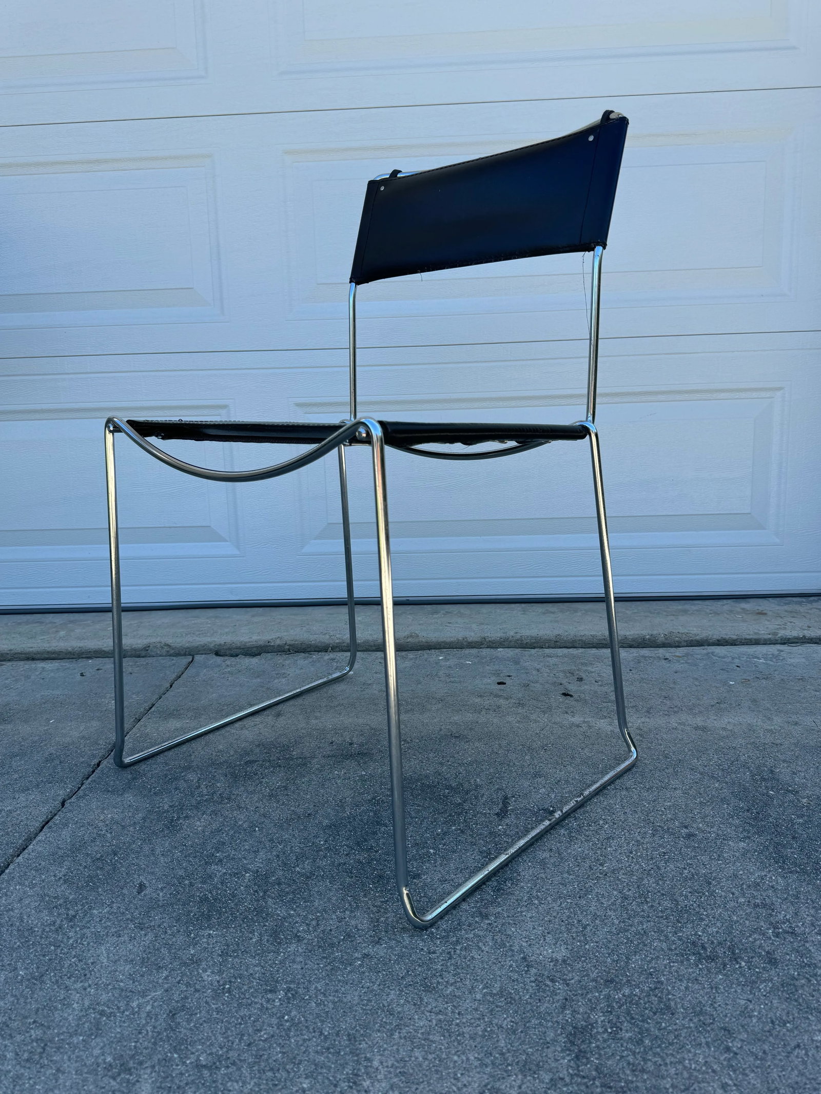 1980s Giandomenico Belotti Style Black Leather Dining Chairs, a Pair - Made in Italy - 4