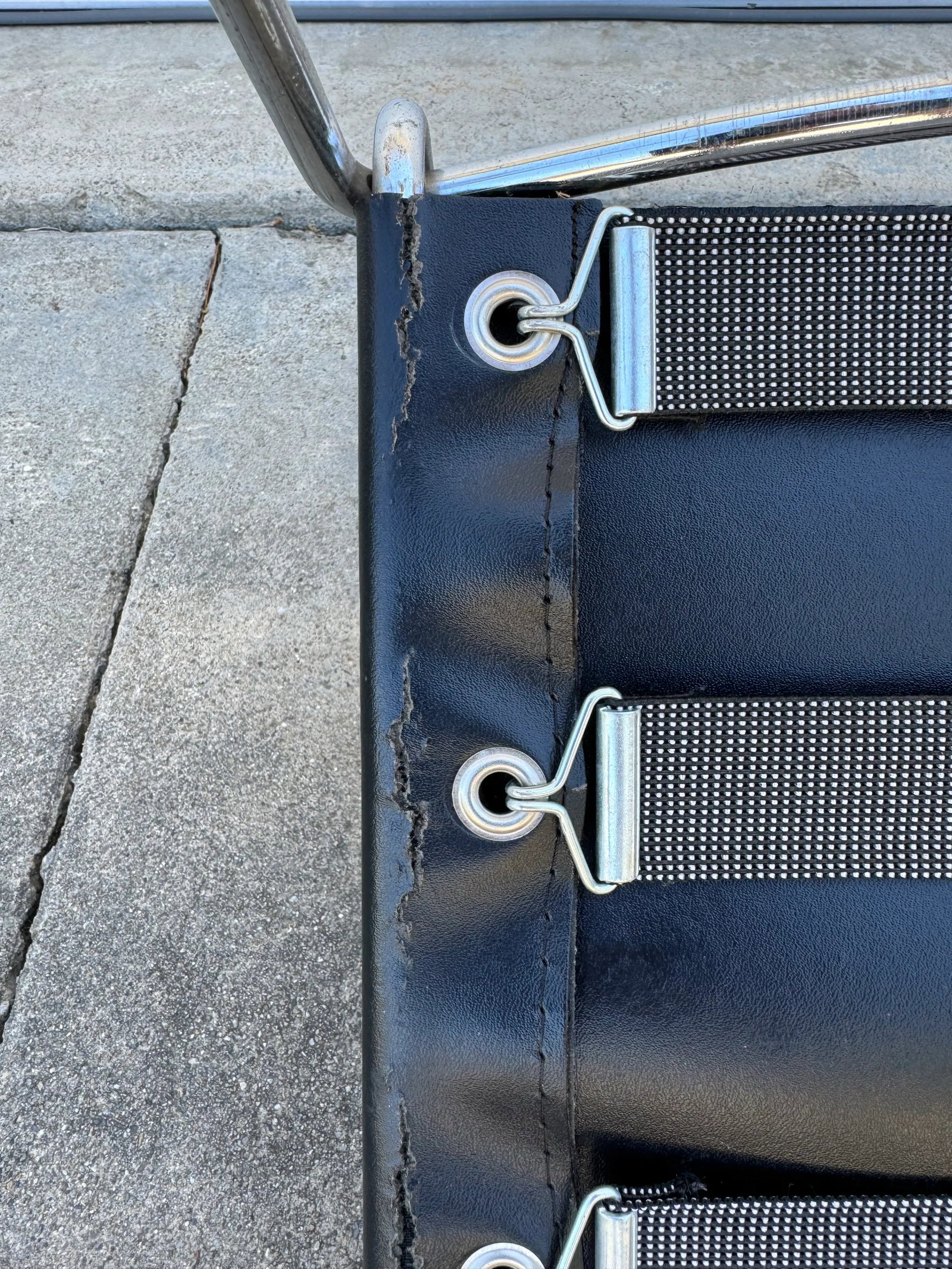 1980s Giandomenico Belotti Style Black Leather Dining Chairs, a Pair - Made in Italy - 8