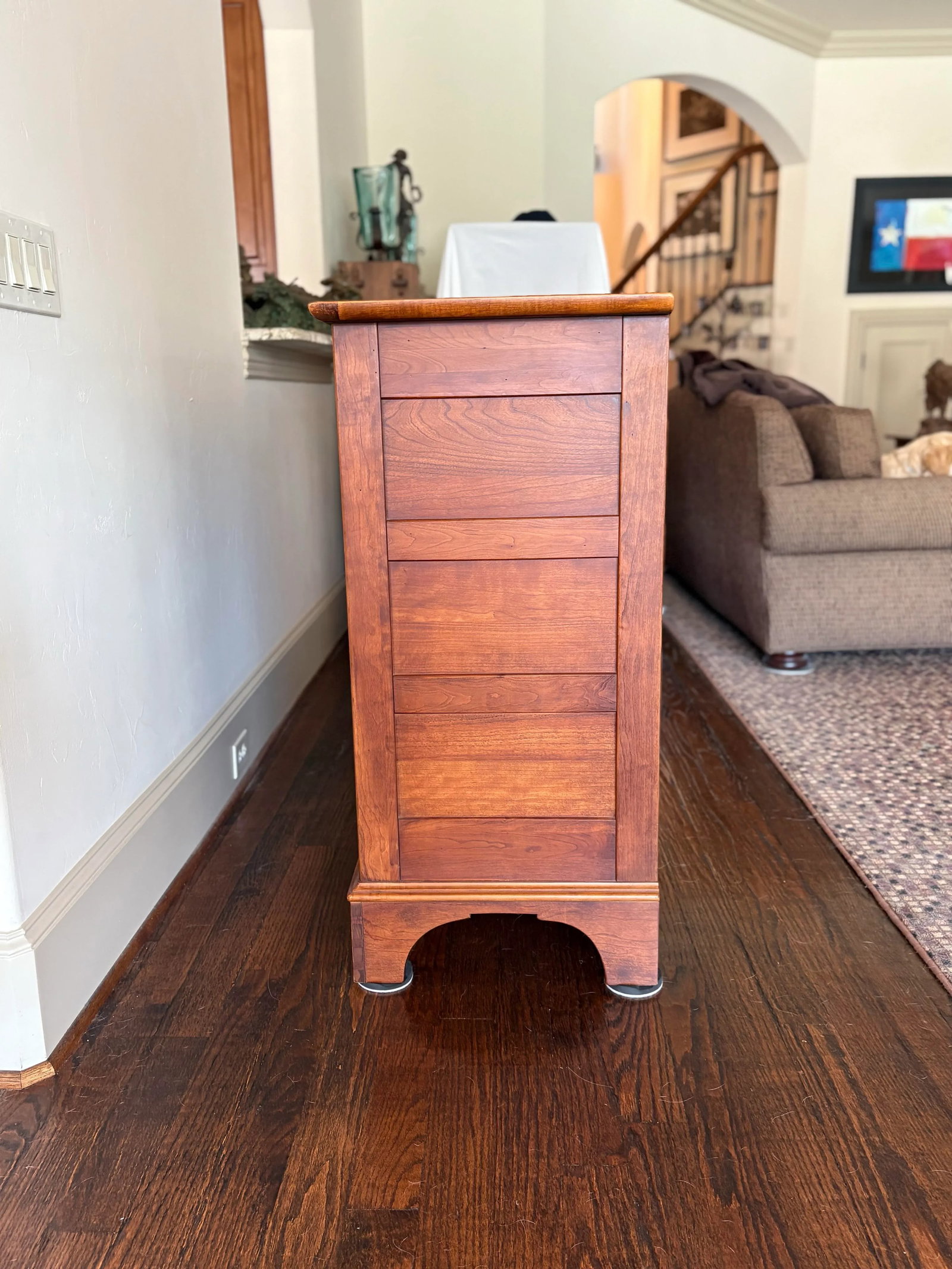 1990s Lexington Solid Cherry Shaker Style Large 11 Drawer Dresser - 5