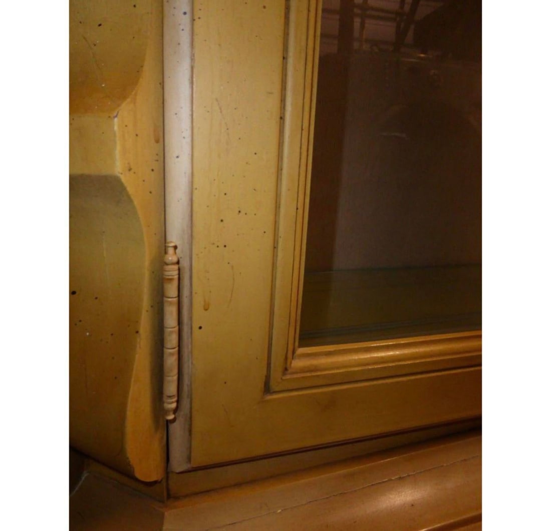 Drexel French Country Yellow China Cabinet - 9