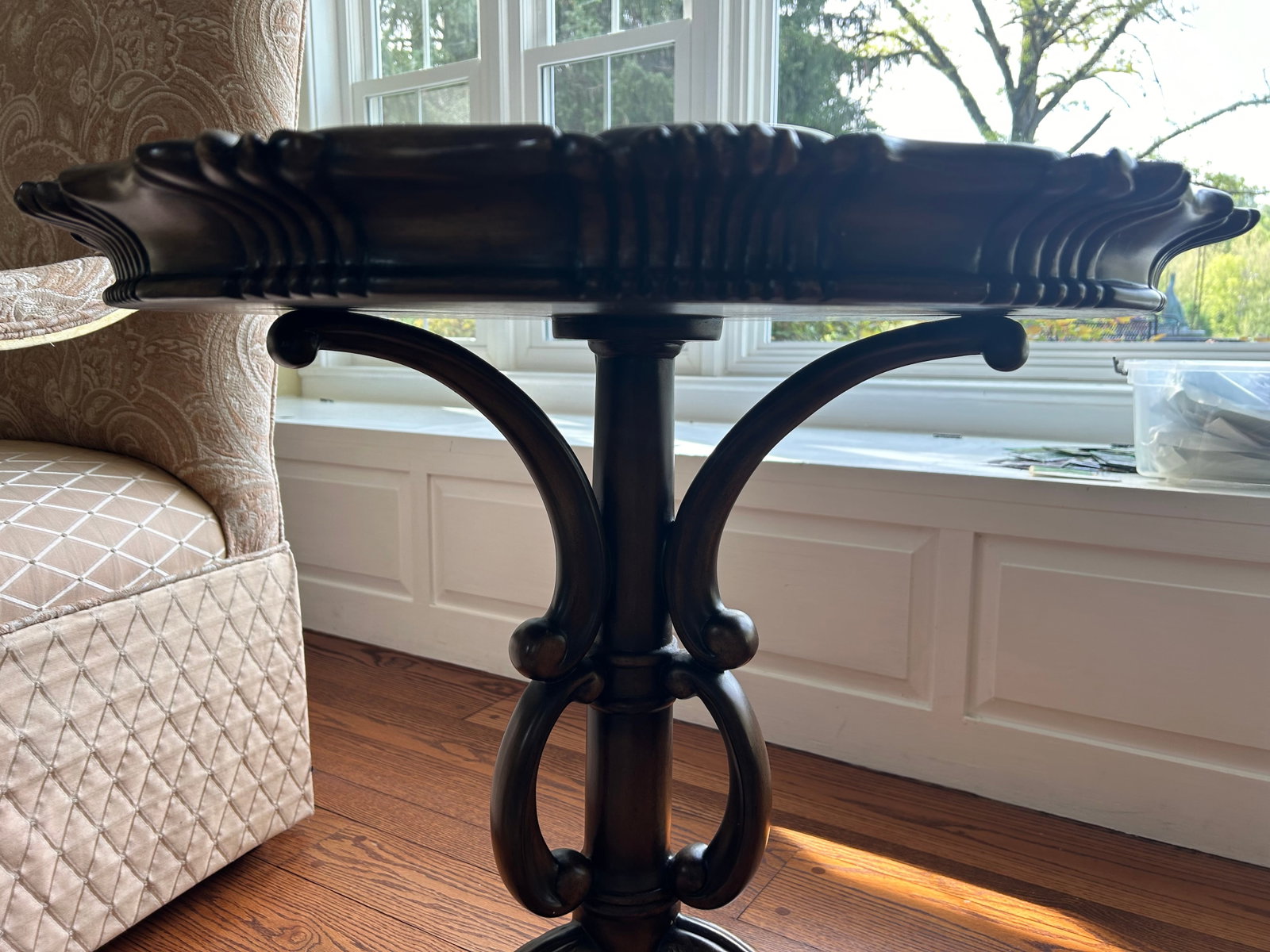 Henredon Leather Embossed Wood Accent Table - 8