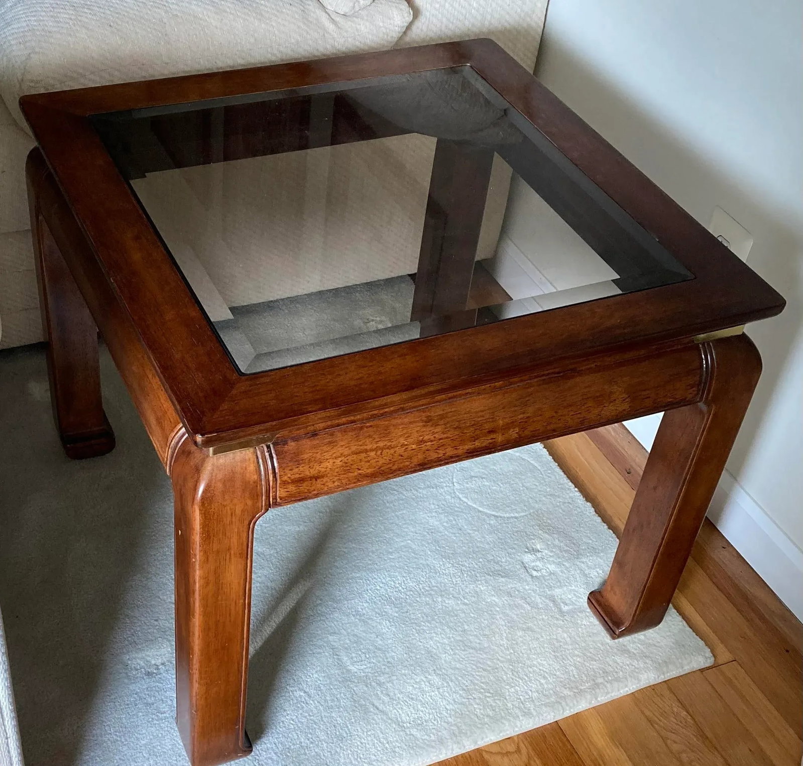 1970s Vintage Bernhardt Square Champaign Glass Top Side Table - 4