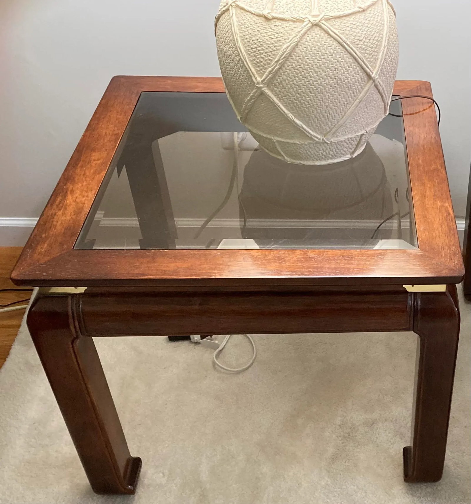 1970s Vintage Bernhardt Square Champaign Glass Top Side Table - 5