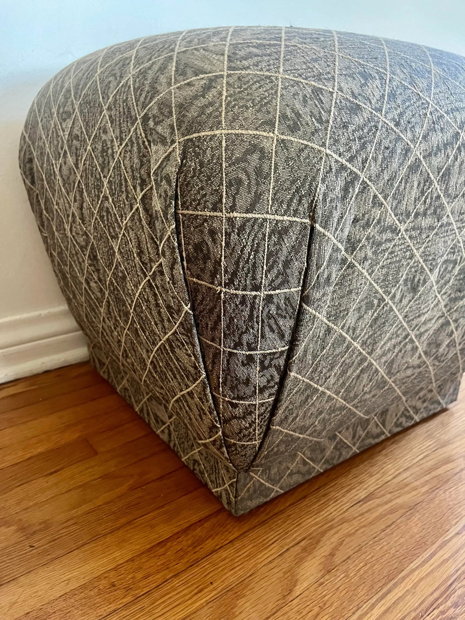 Vintage Marge Carson Pouf - 2
