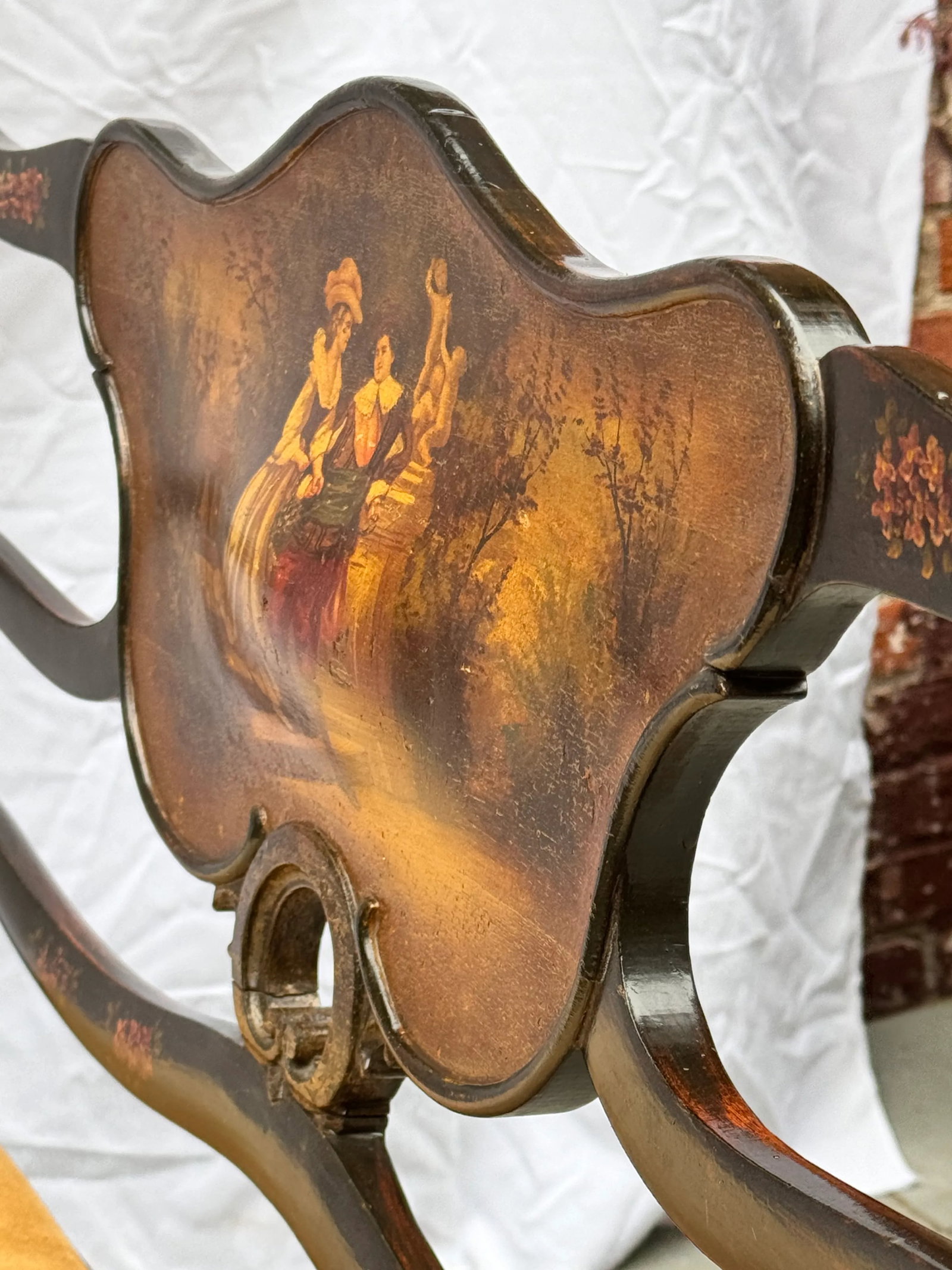 Late 19th Century Louis XV Style Love Seat, Carved With Vernis Martin Cameo - 6