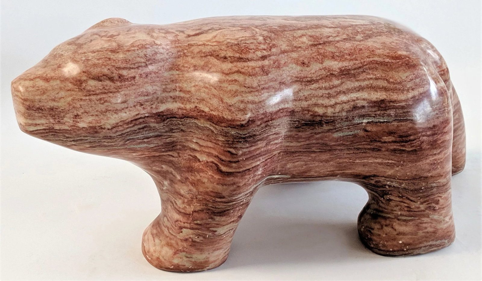 1980s Fred Begay Alabaster Bear Sculpture - 10