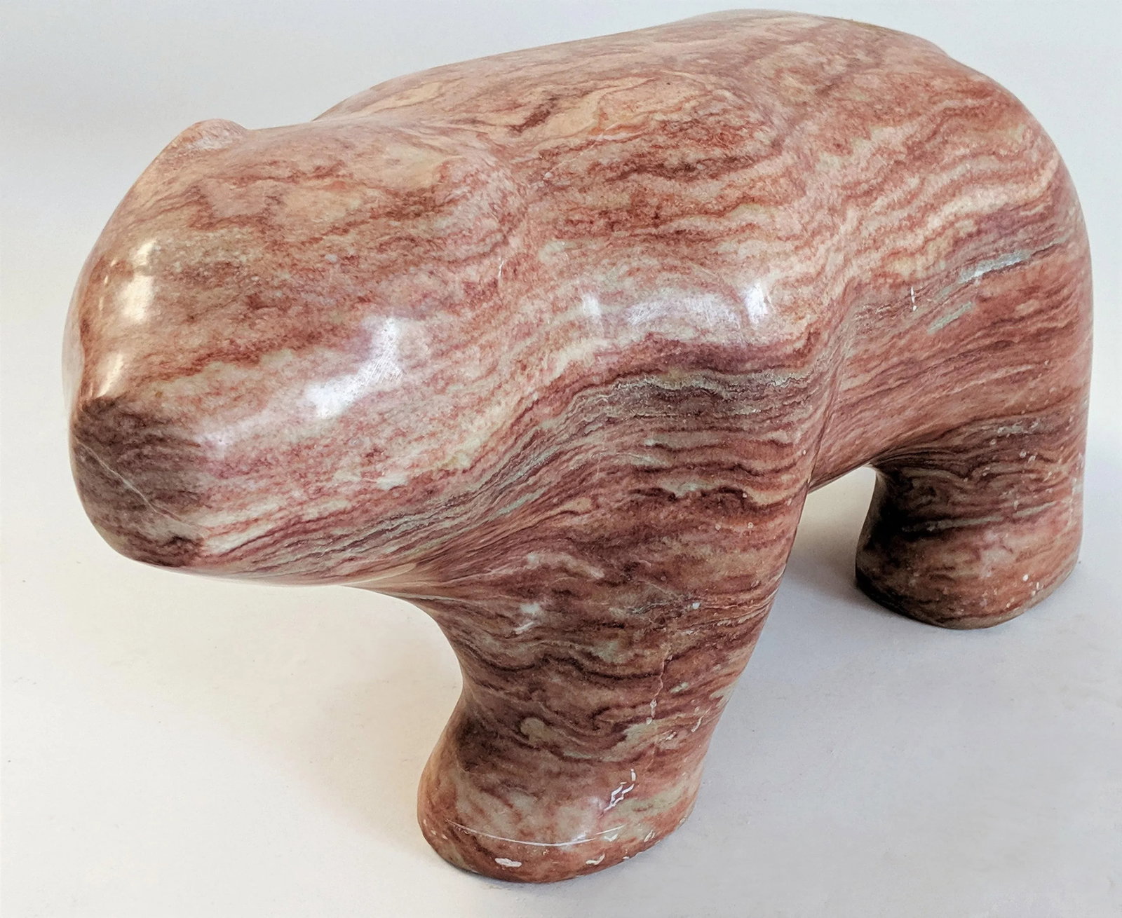 1980s Fred Begay Alabaster Bear Sculpture - 3