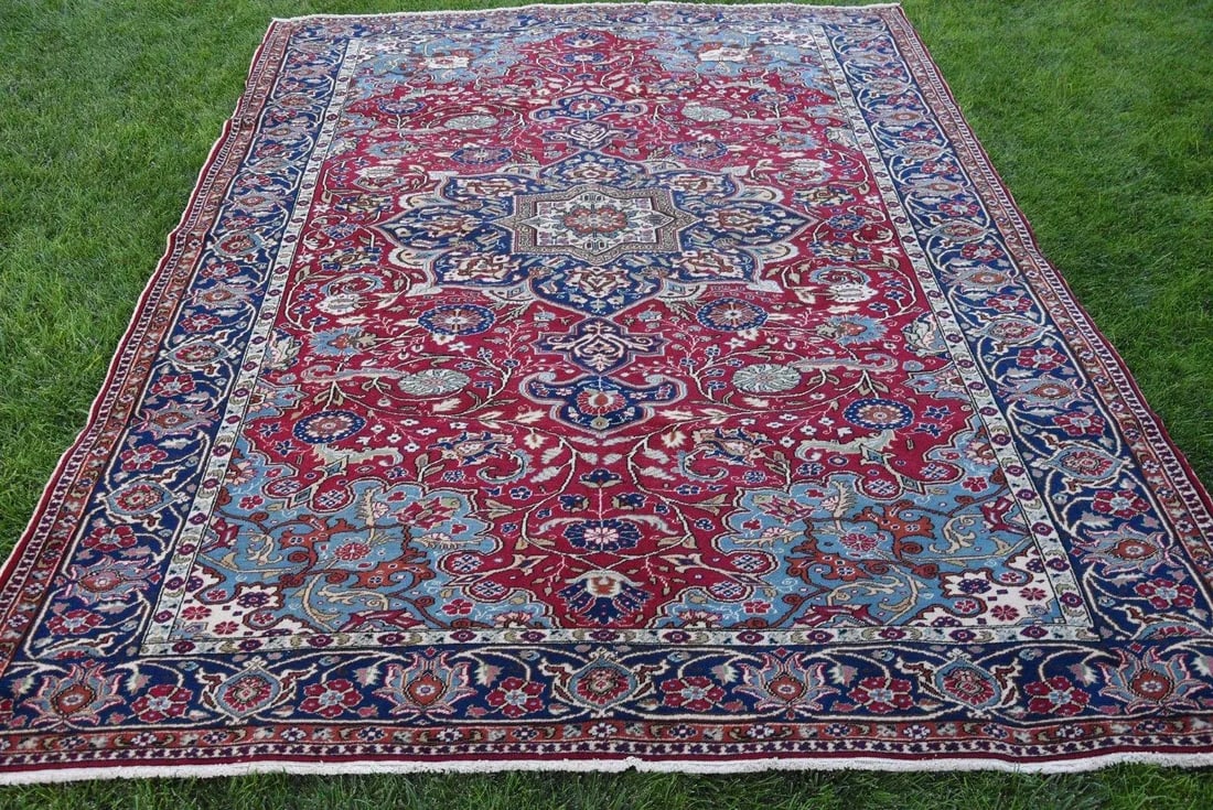 1970s Islamic Blue Medallion Area Rug - 3